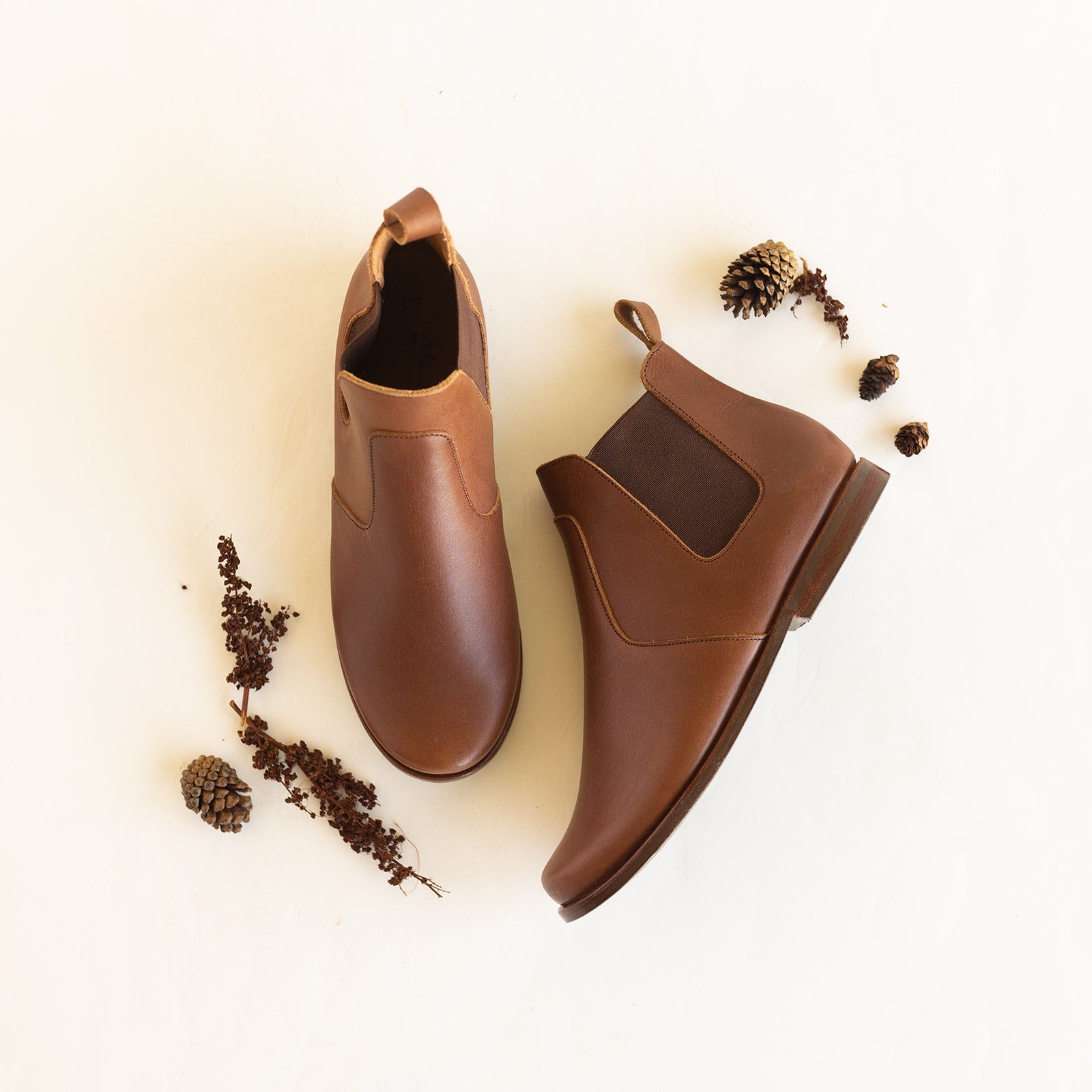 Espresso Viajero Chelsea Boot {Women's Leather Boots}
