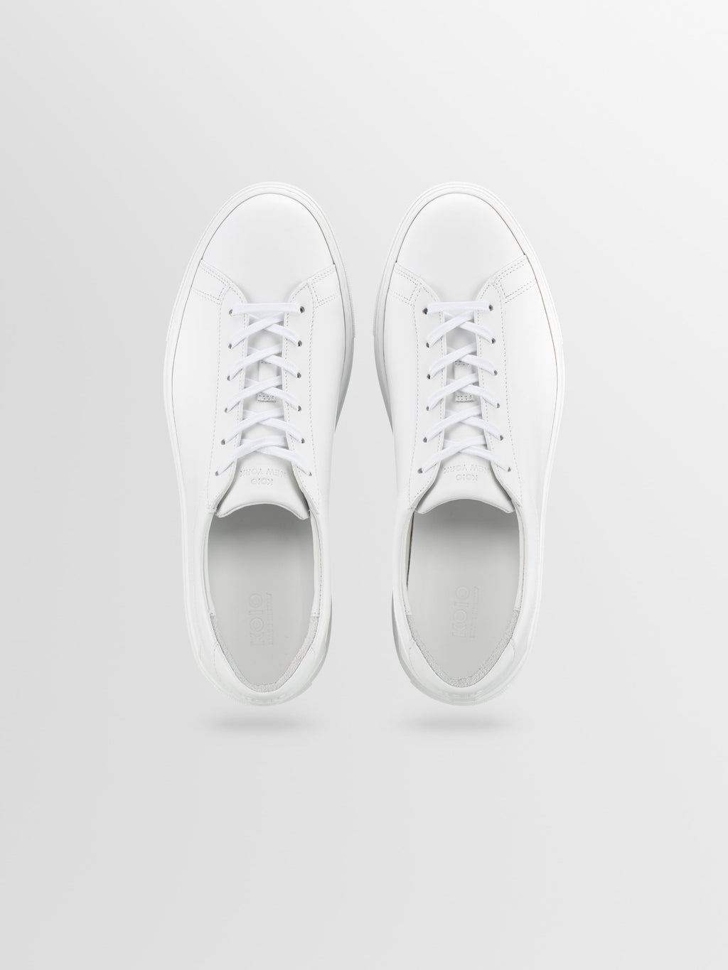 Capri Leather Sneaker in Triple White Wide Fit