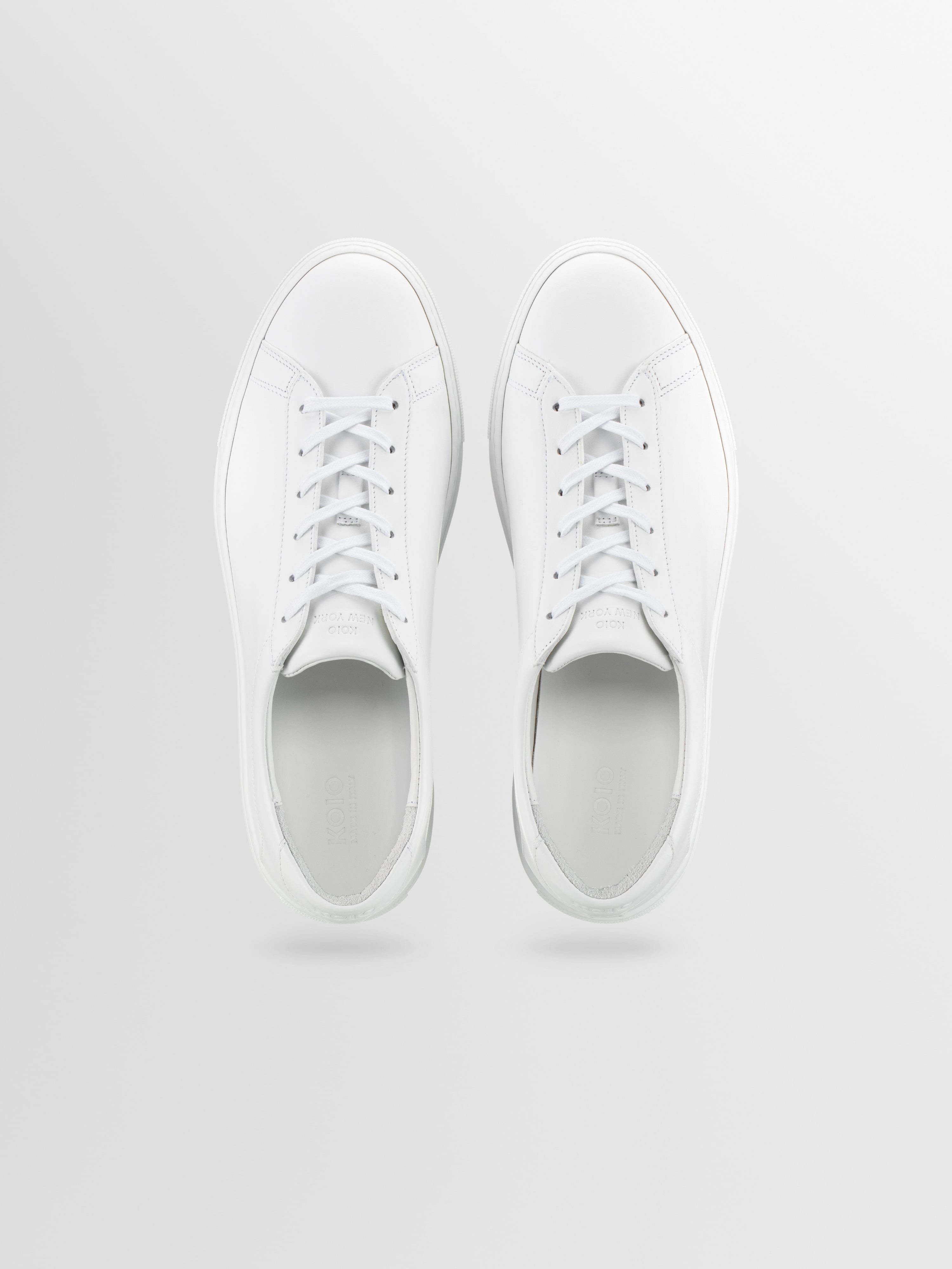 Capri Leather Sneaker in Triple White Wide Fit