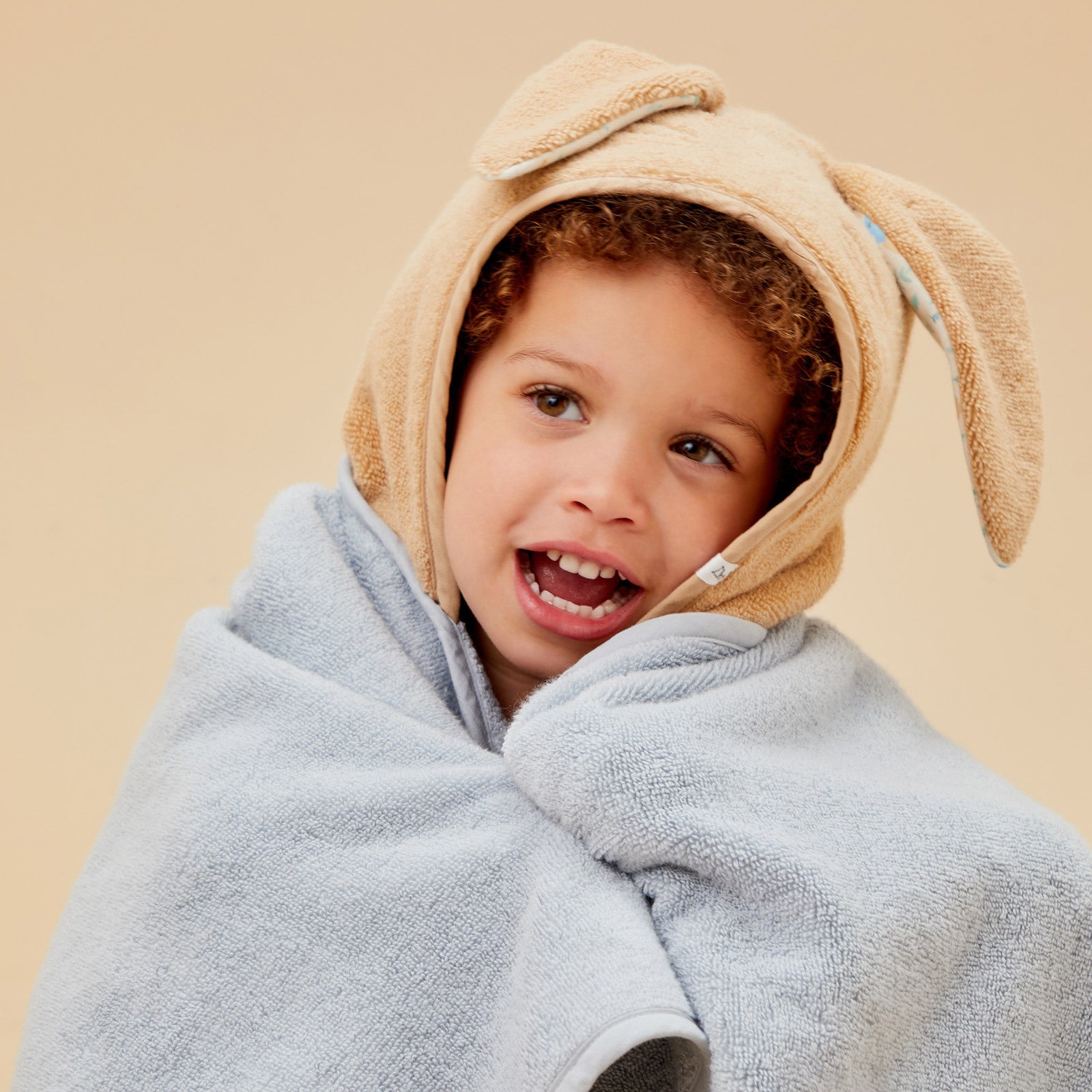 Peter Rabbit Baby & Kids Hooded Bath Towel