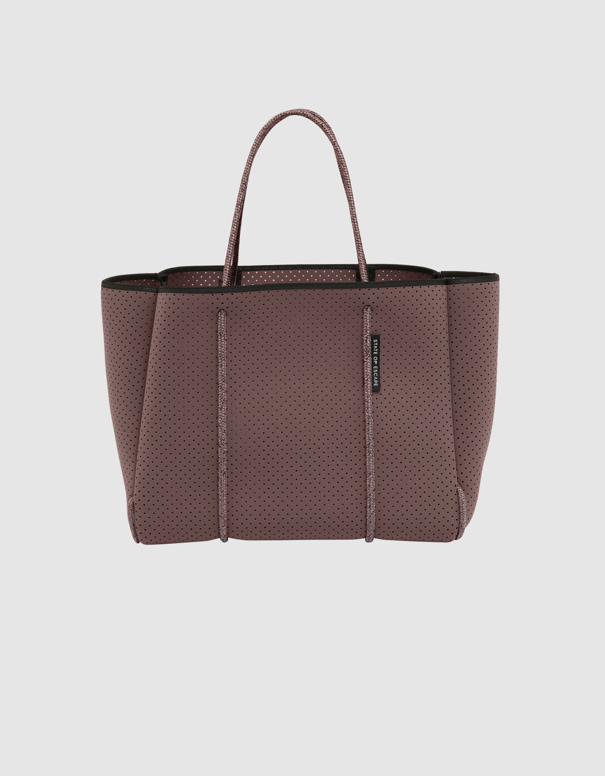 Flying Solo tote in peppercorn