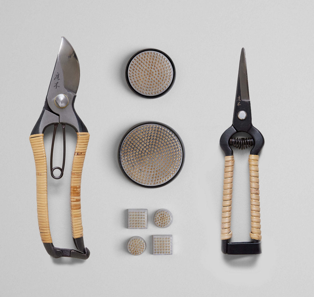 Niwaki Rattan Secateurs