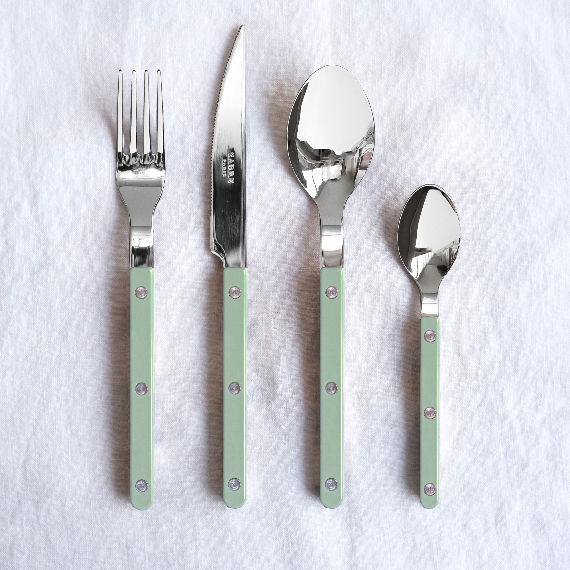 Bistrot Solid Flatware - Set of 4