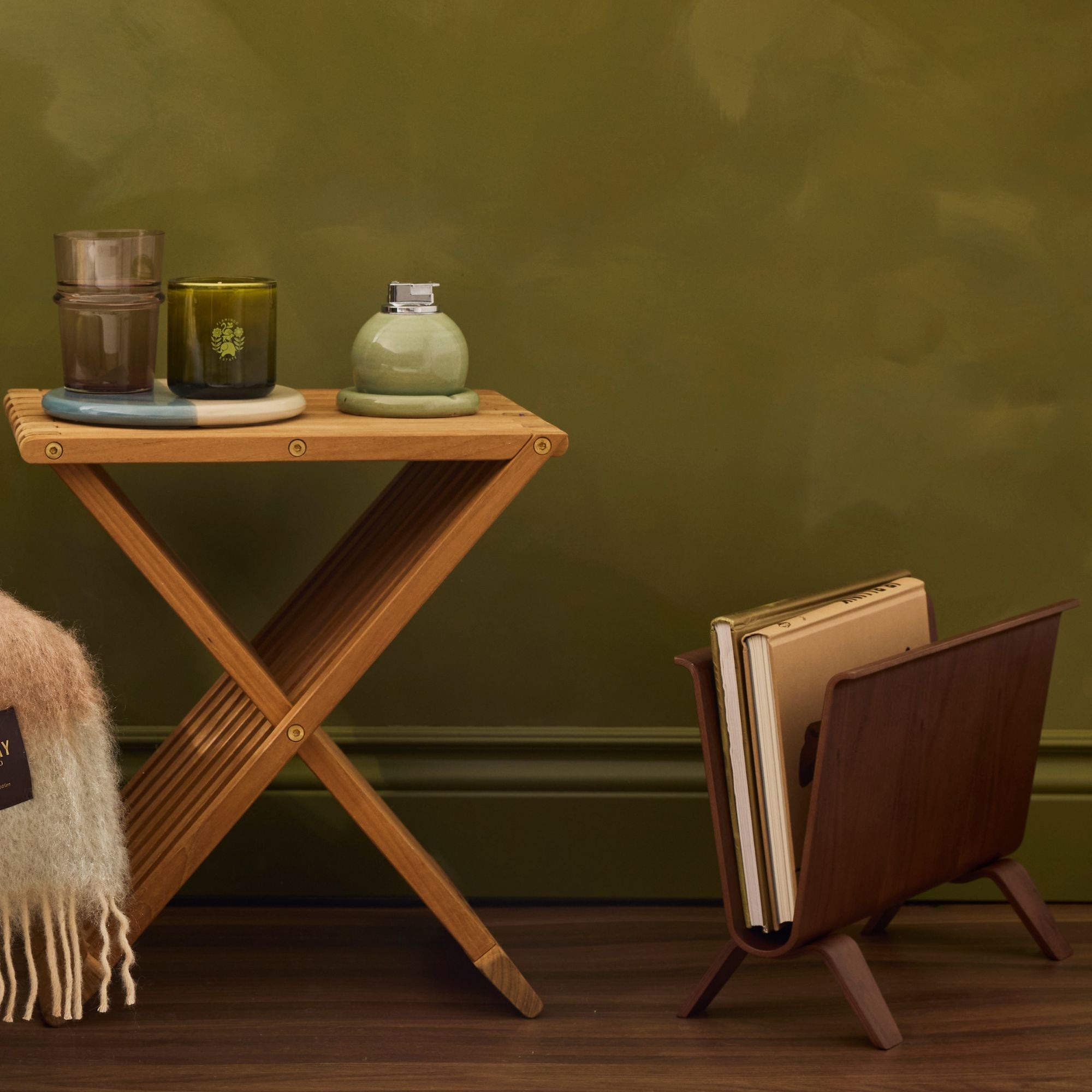 Fionia Stool