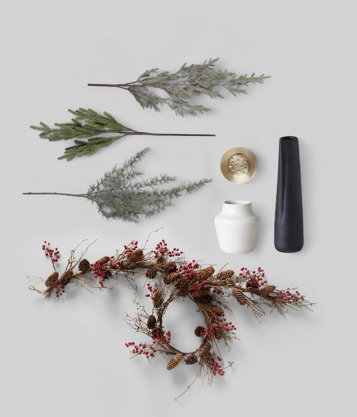 The Holiday Mantel Edit