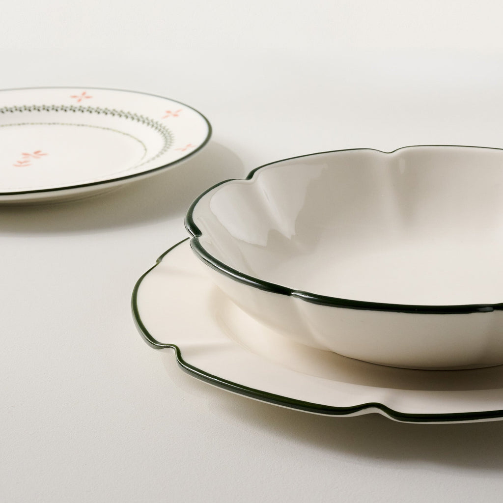 Green Luna Scalloped 3-Piece Place Setting