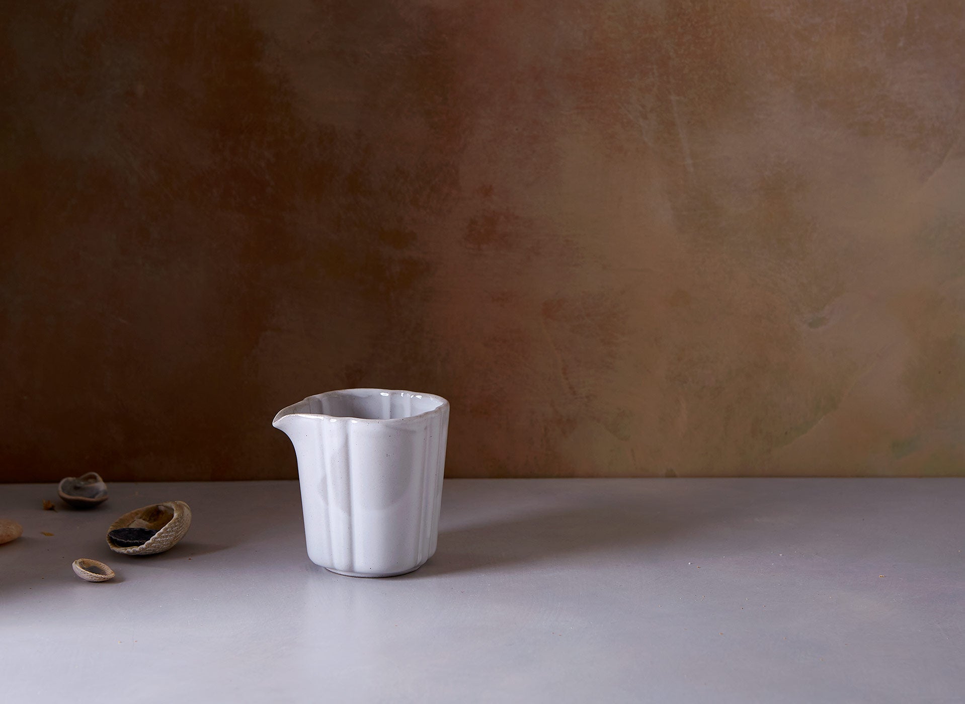 Pouring Creamer