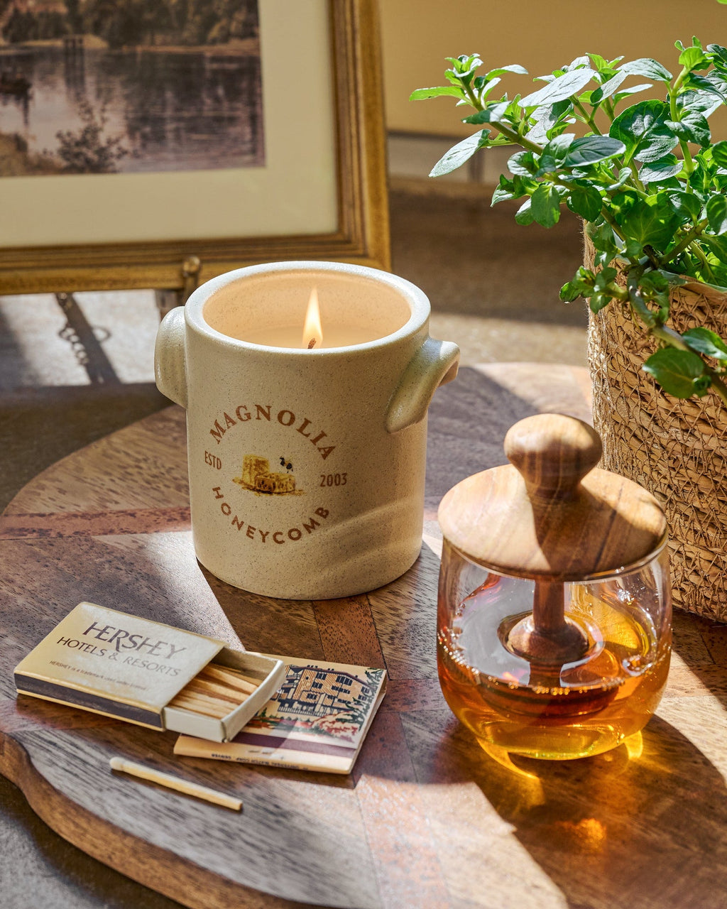 Magnolia Honeycomb Candle