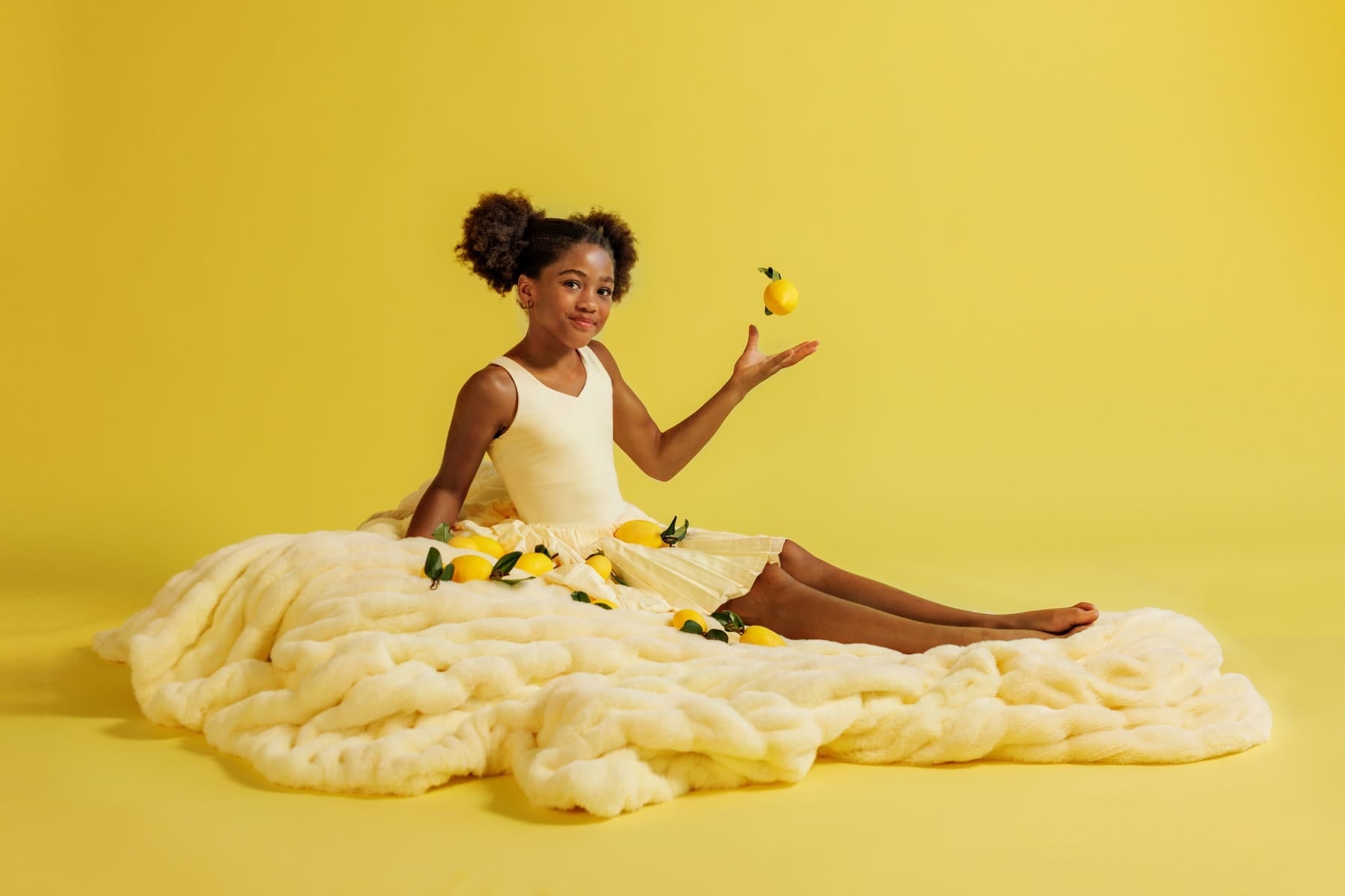 Hugs Light Pear Blanket