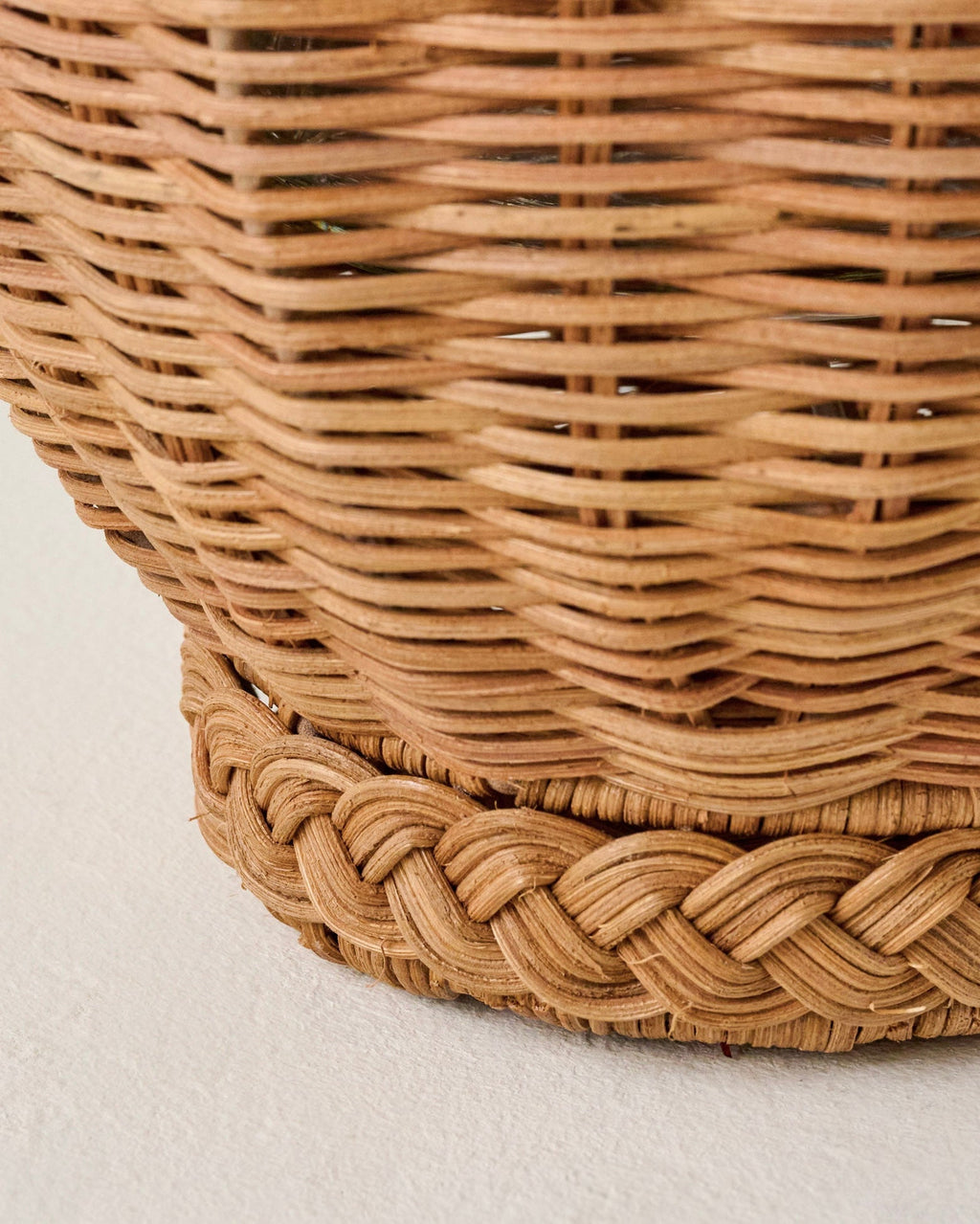 Round Rattan Vase