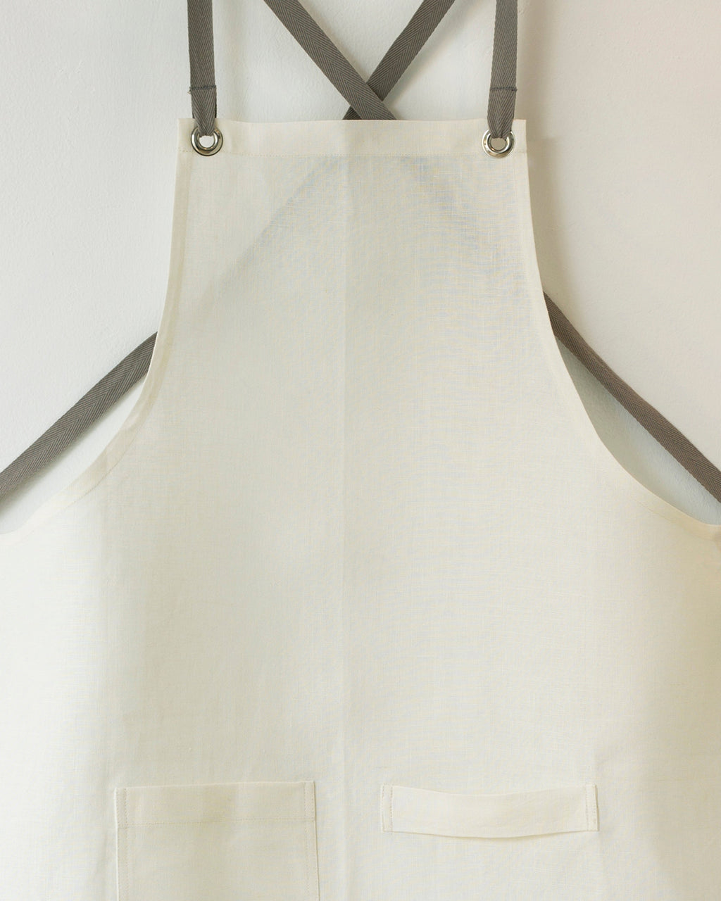 Crossback Linen Apron - Oyster