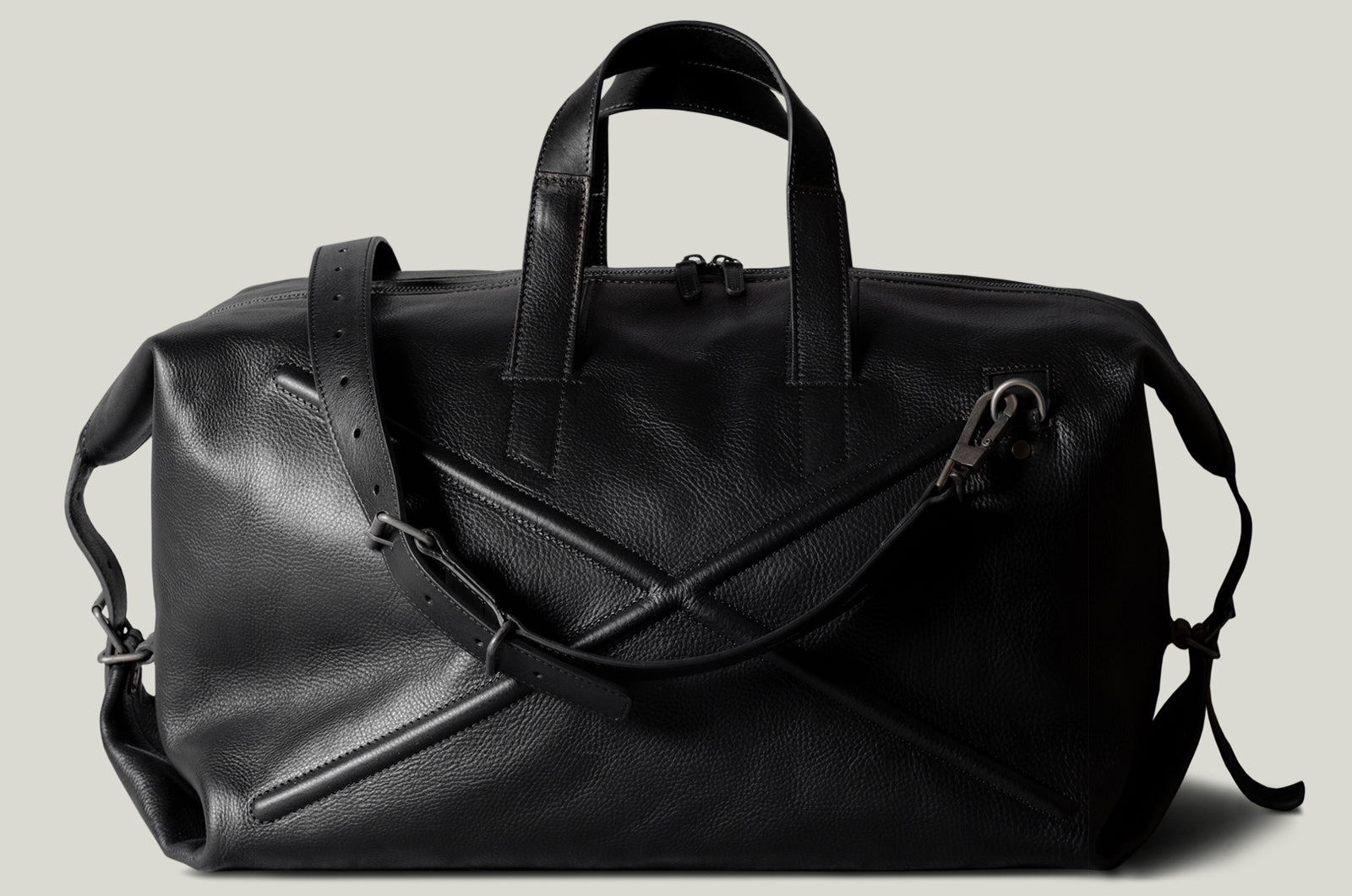 Layover Holdall . Coal