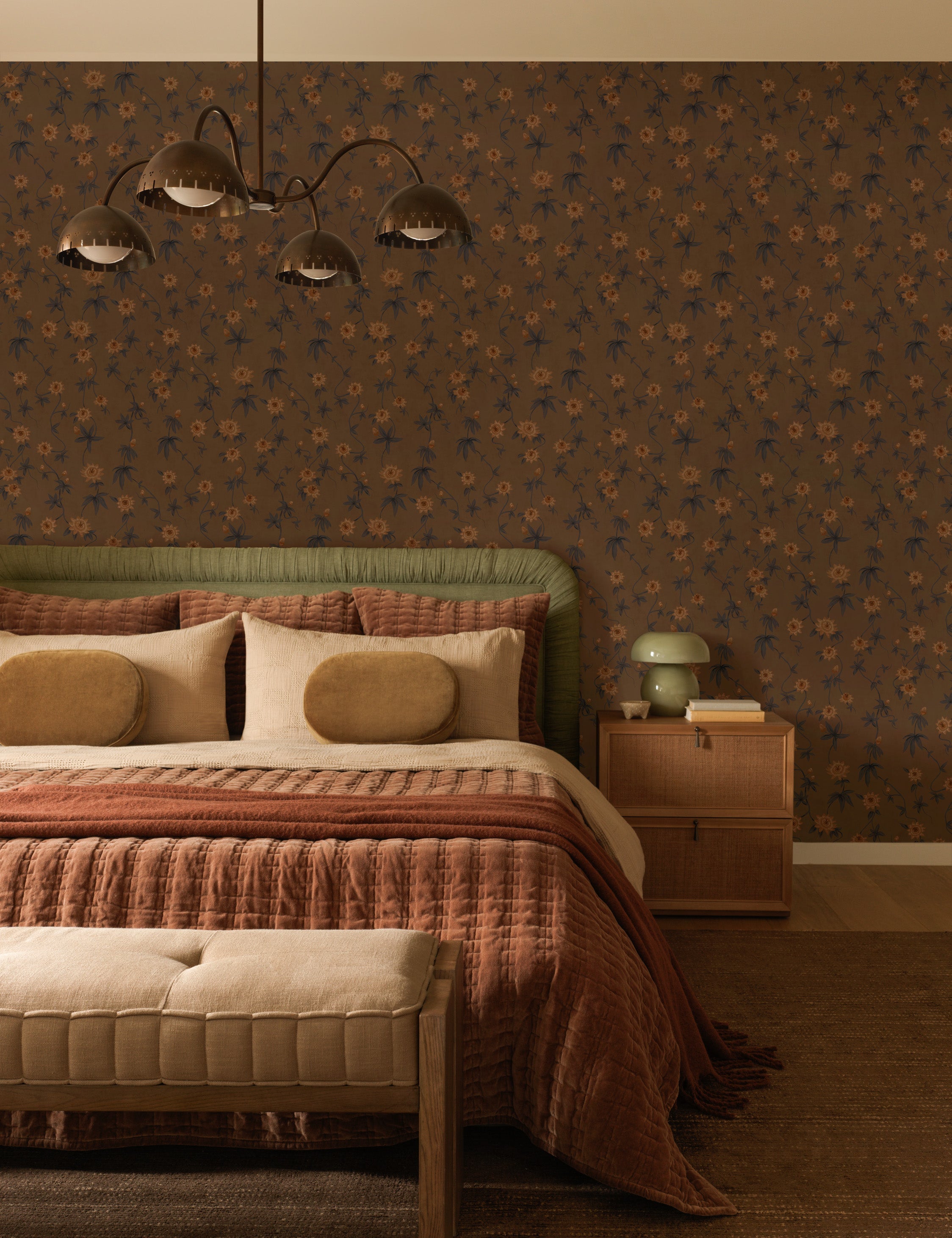 Solinger  Velvet Pill Pillow