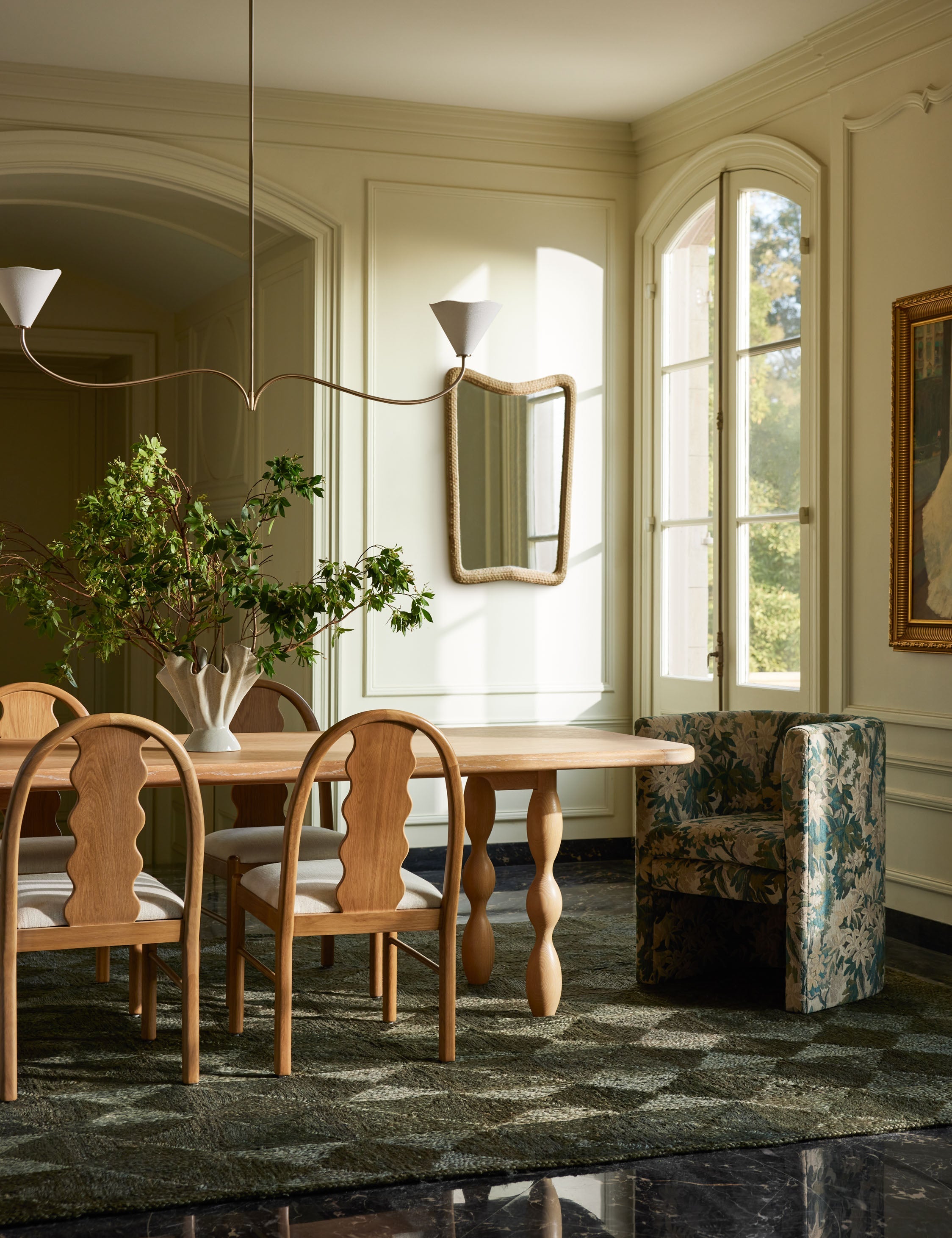 Loana Linear Chandelier