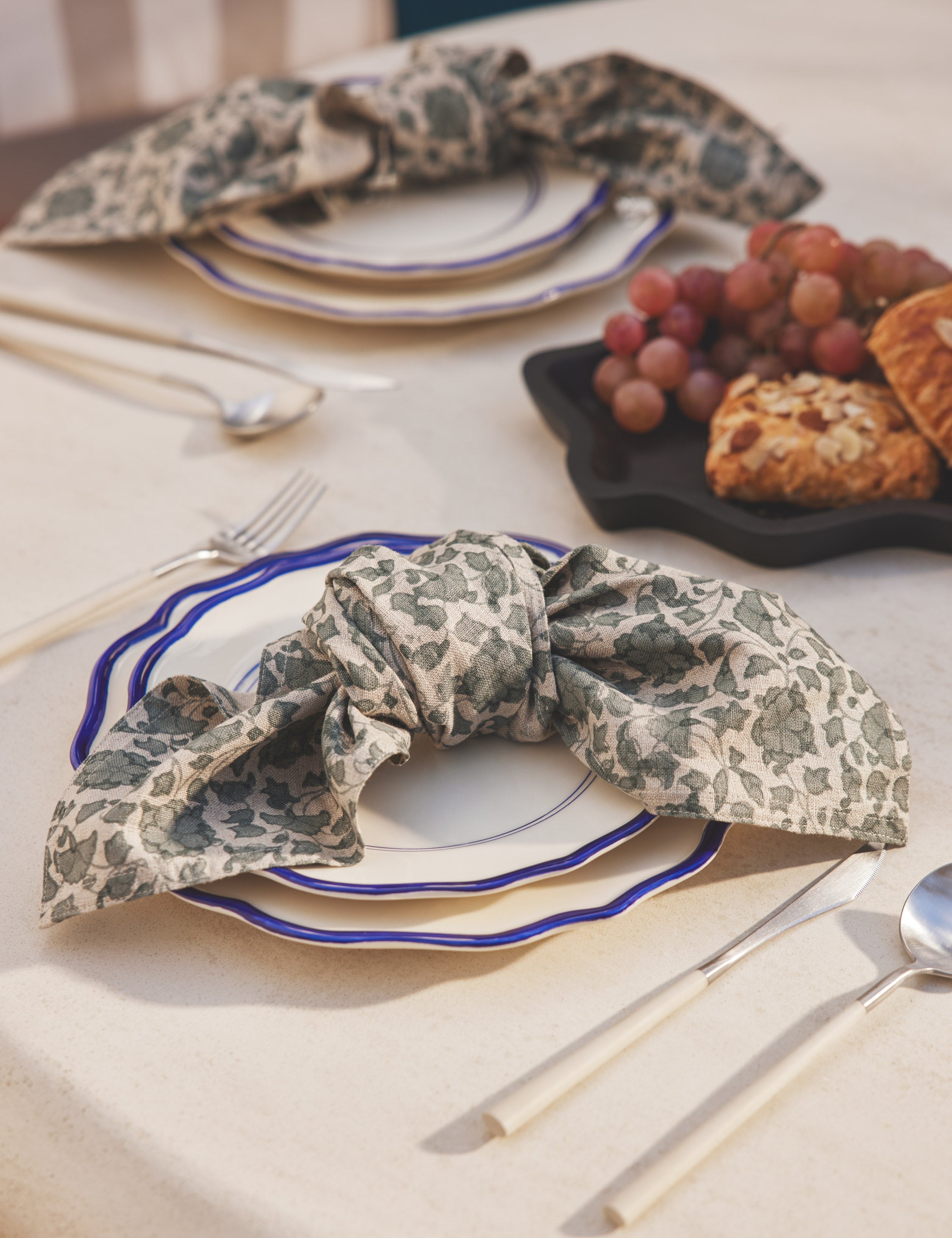 Lavelanet Table Linens