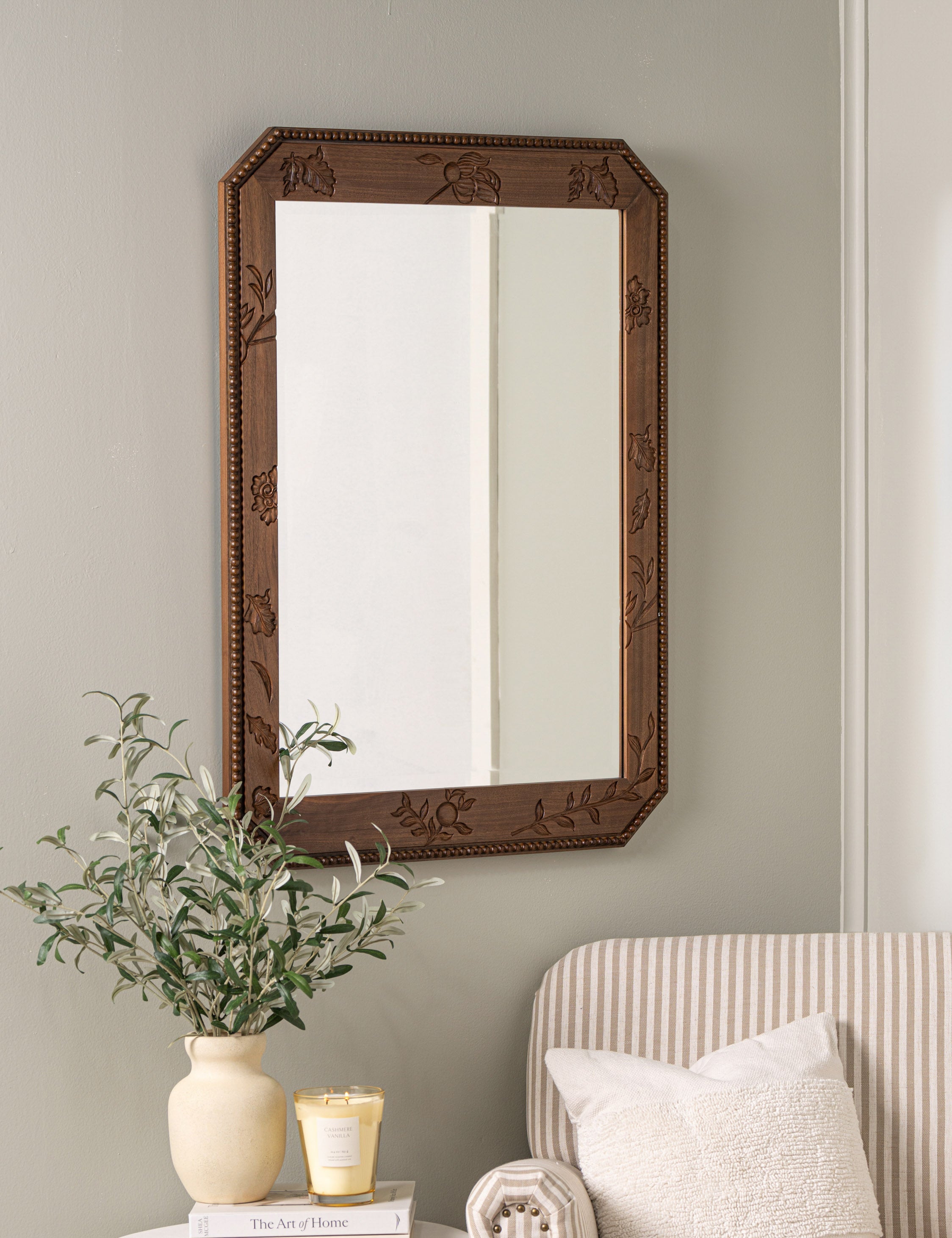 Lita Mirror