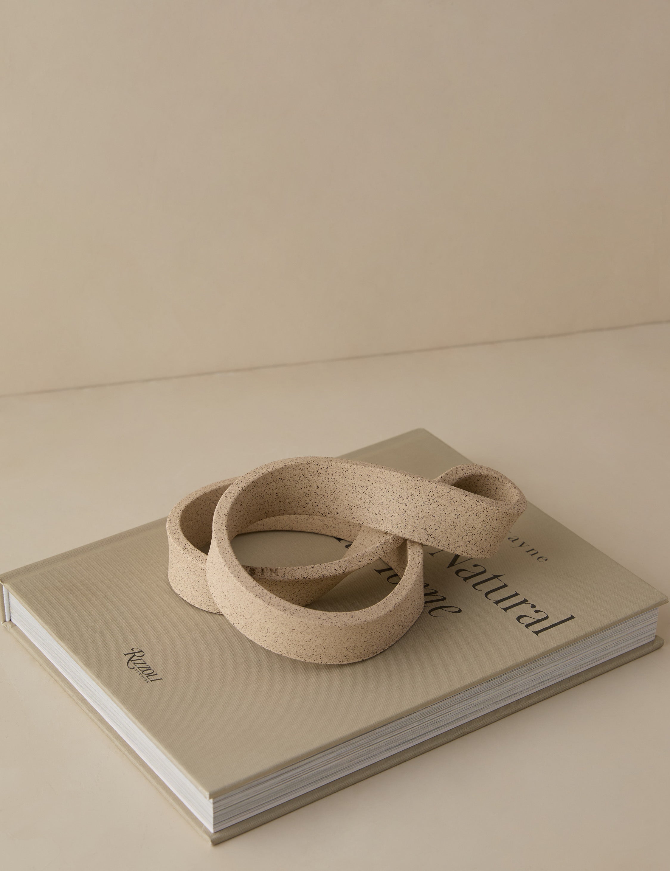 Elas Art Object