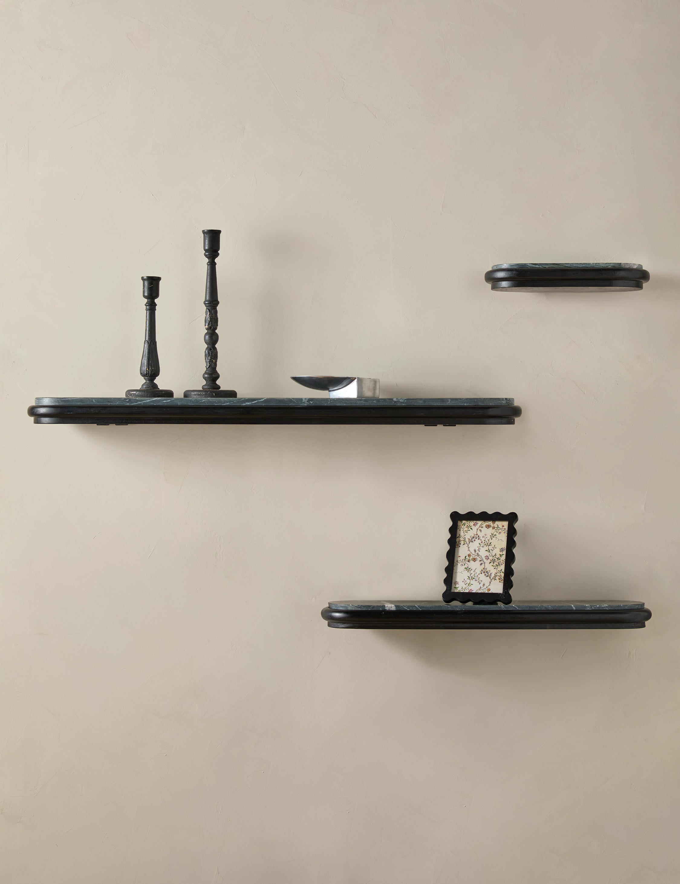 Gretchen Shelf