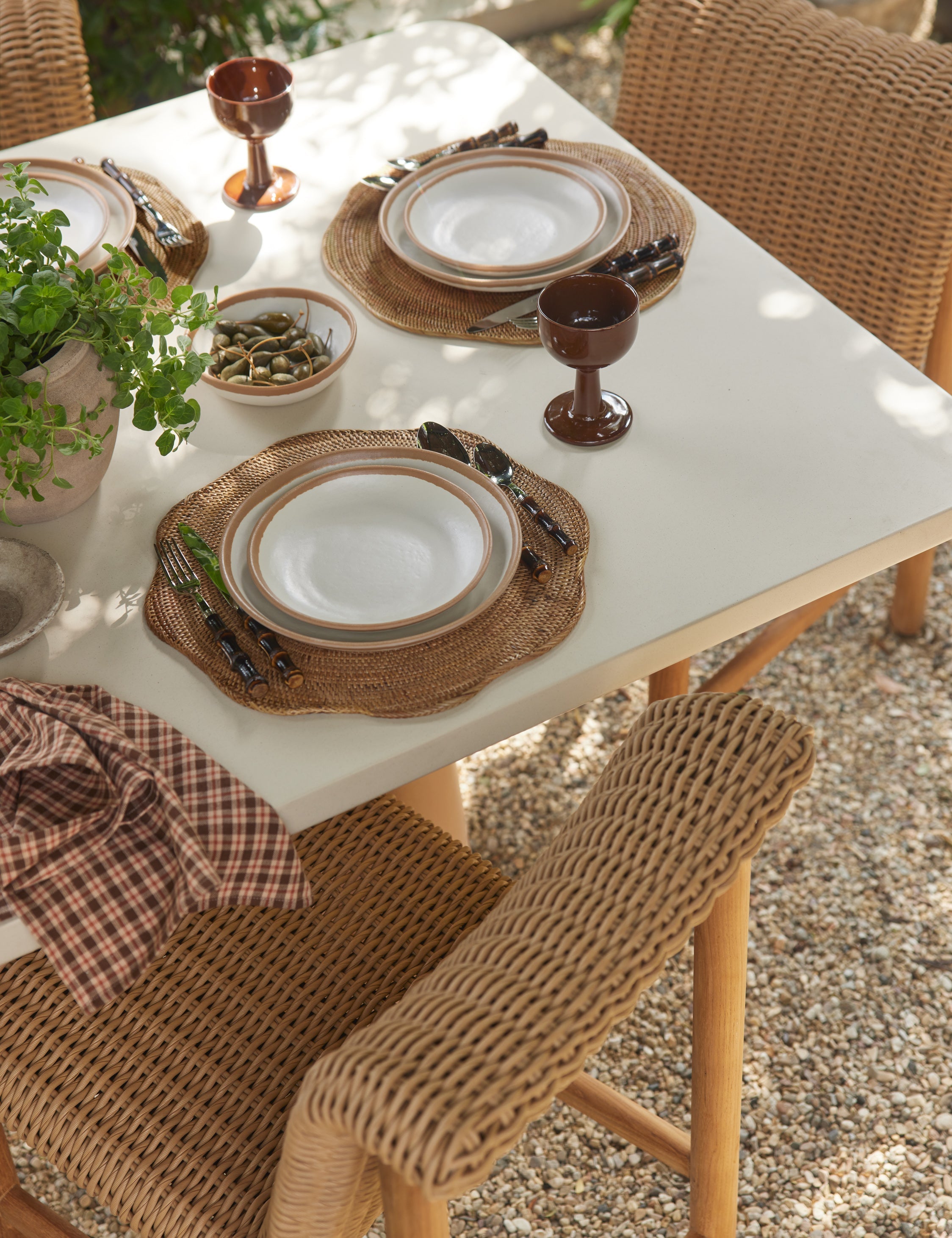 Tara Melamine Dinnerware (12-Piece Set)