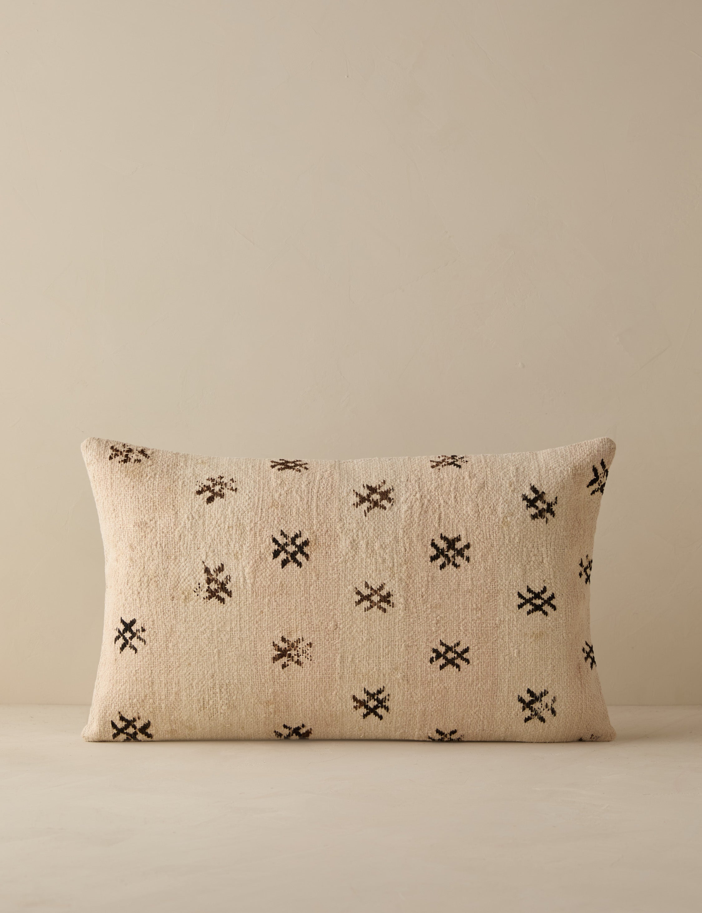 Vintage Lumbar Pillow No. 275, 12" x 20"