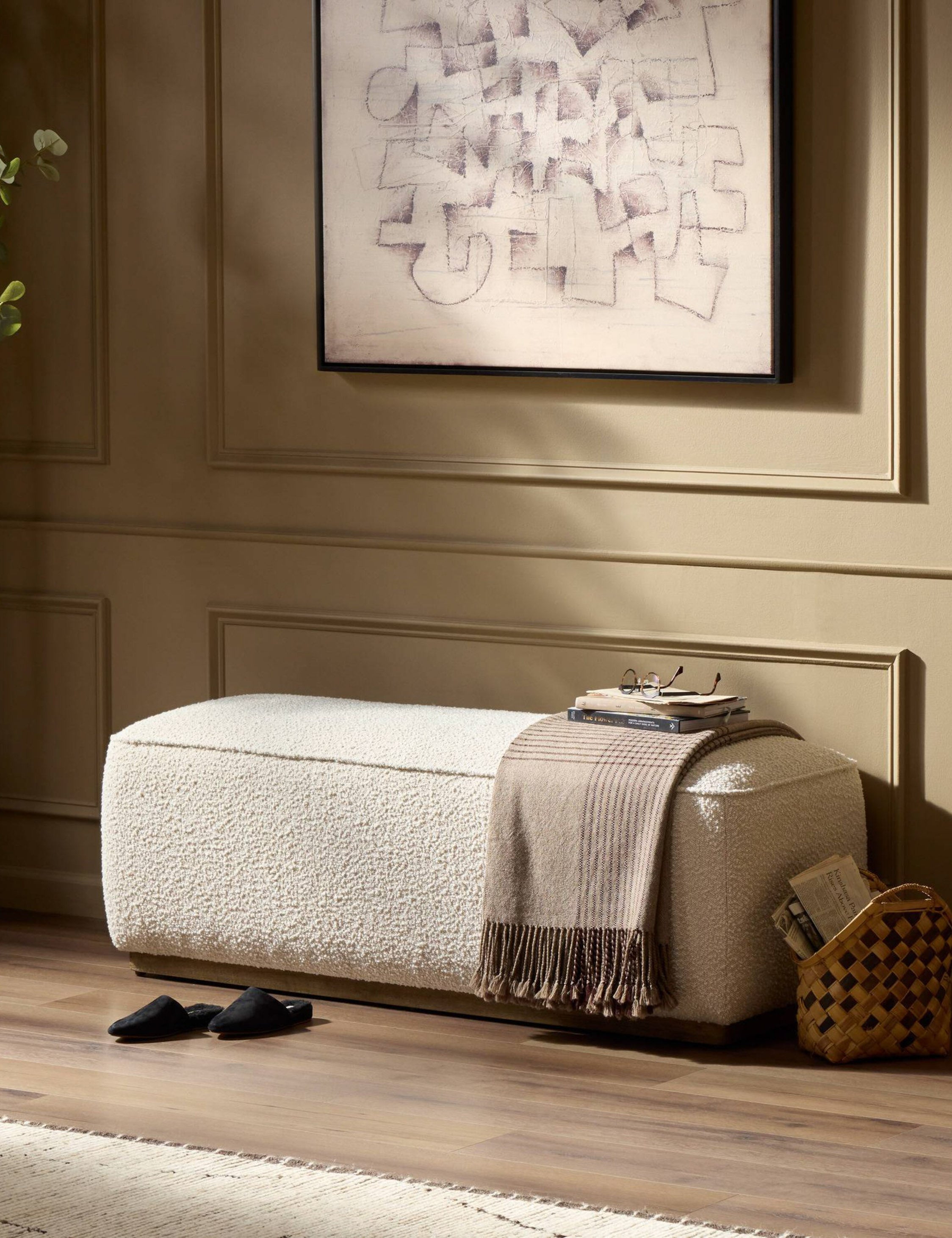 Aldora Bench
