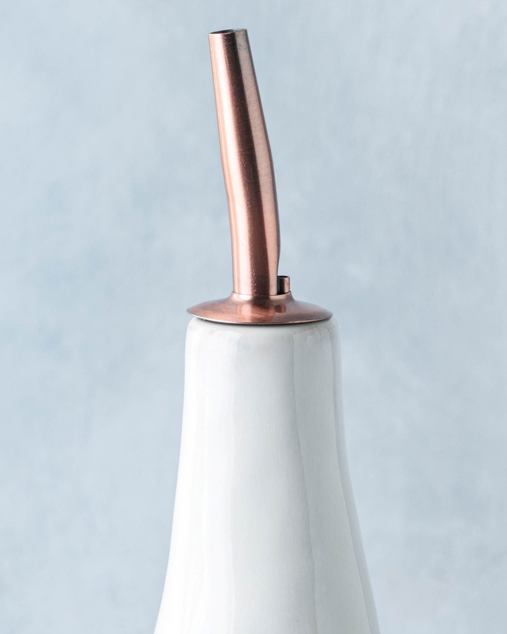 Magnolia Est. Vinegar Pour