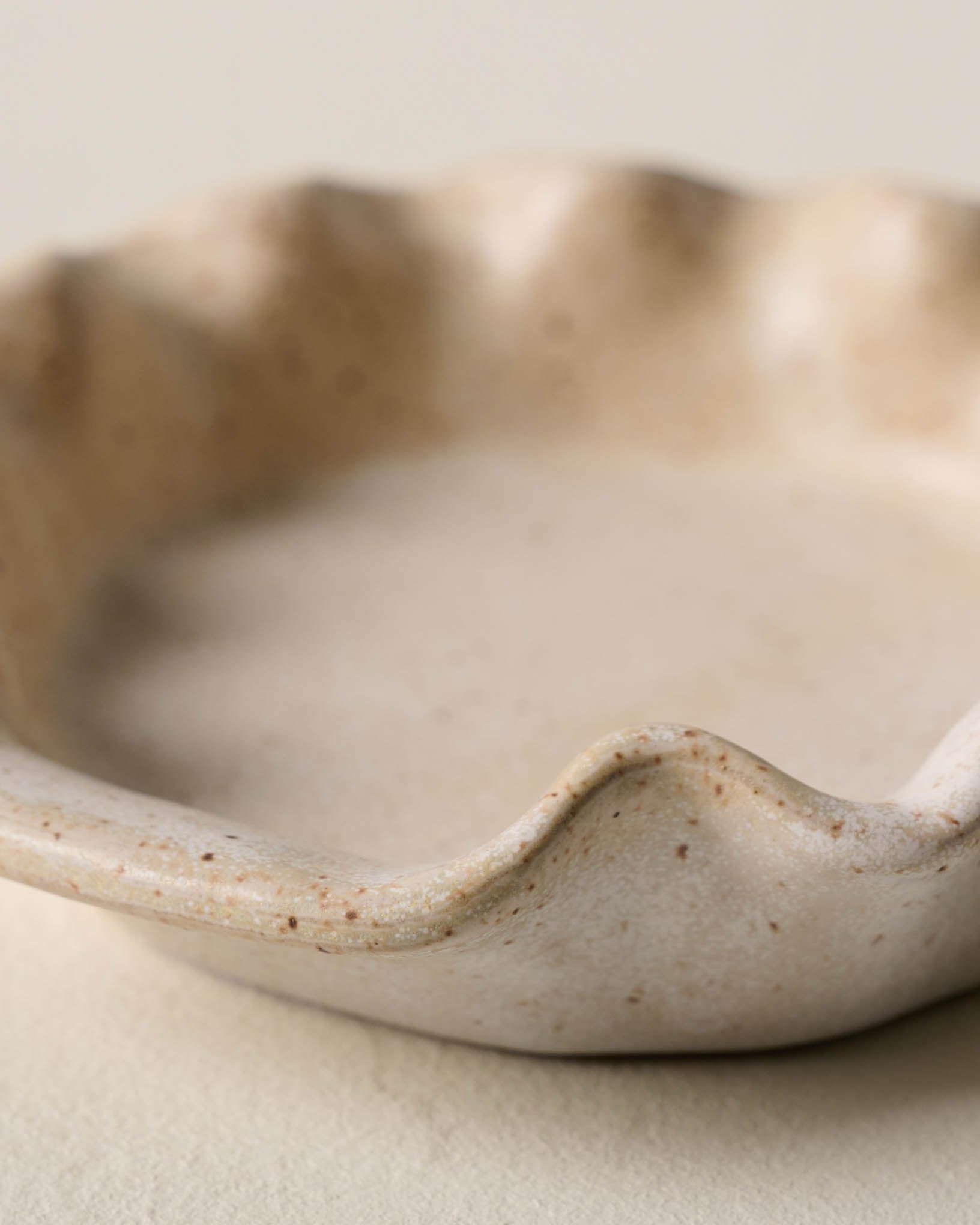 French White Ruffle Spoon Rest