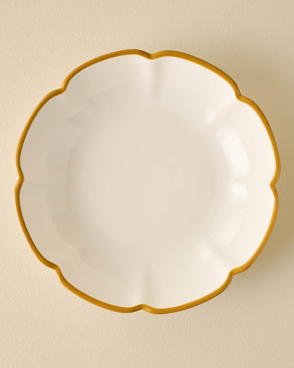 Luna Scalloped Pasta Bowl