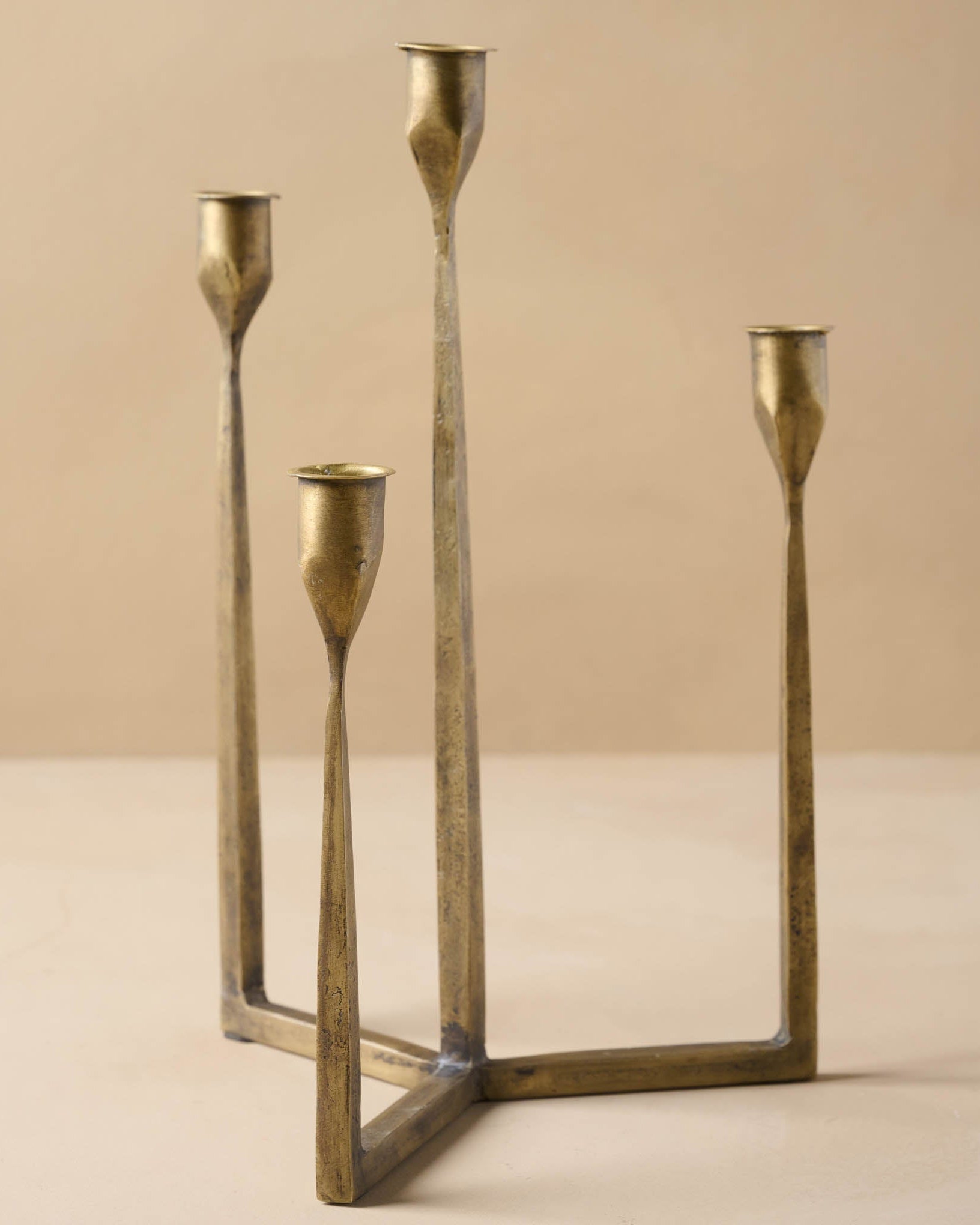 Antique Brass Gatecrest Multi Taper Holder