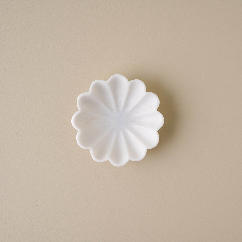 Scalloped Marble Accent Bowl