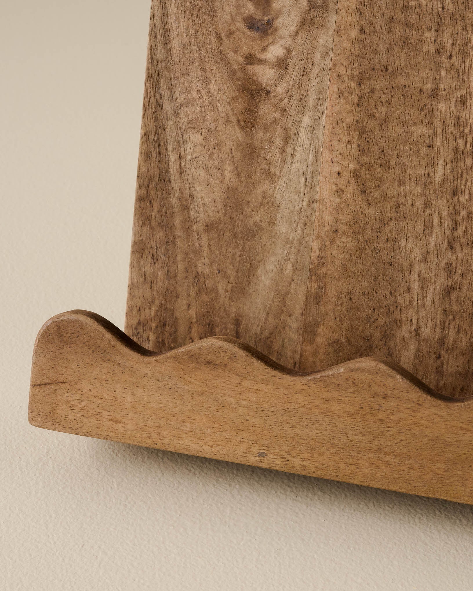 Antiqued Wood Scalloped Cookbook Holder