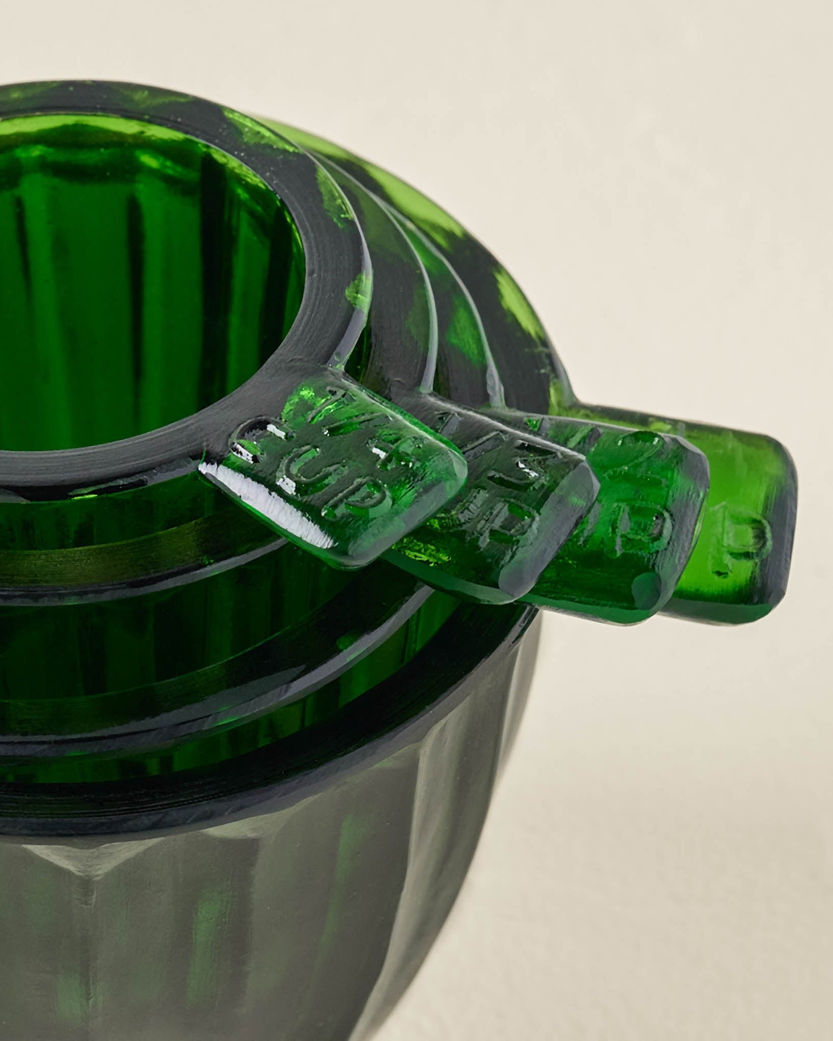 Green Glass Measuring Cup Set