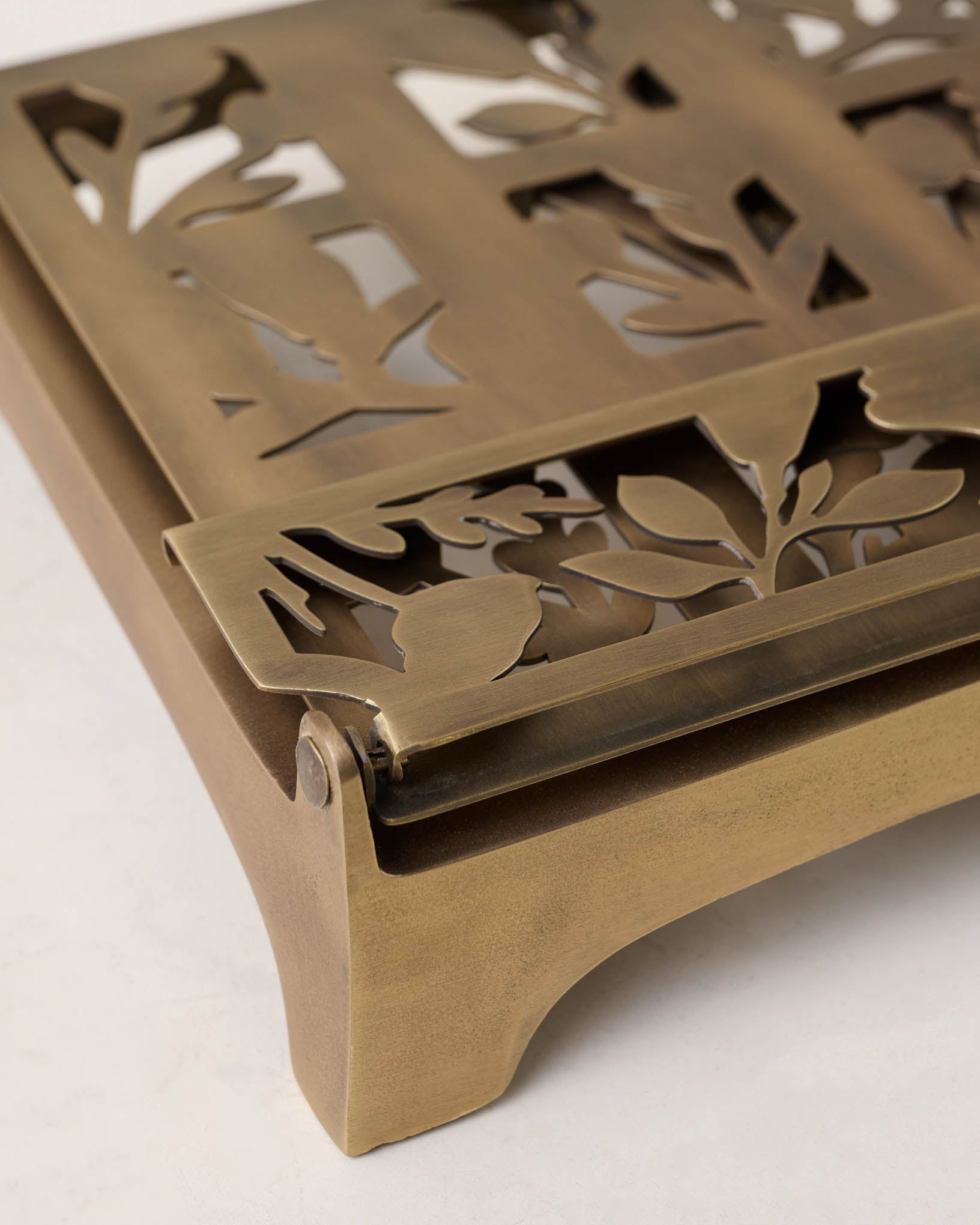 Antique Brass Shadow Floral Cookbook Stand
