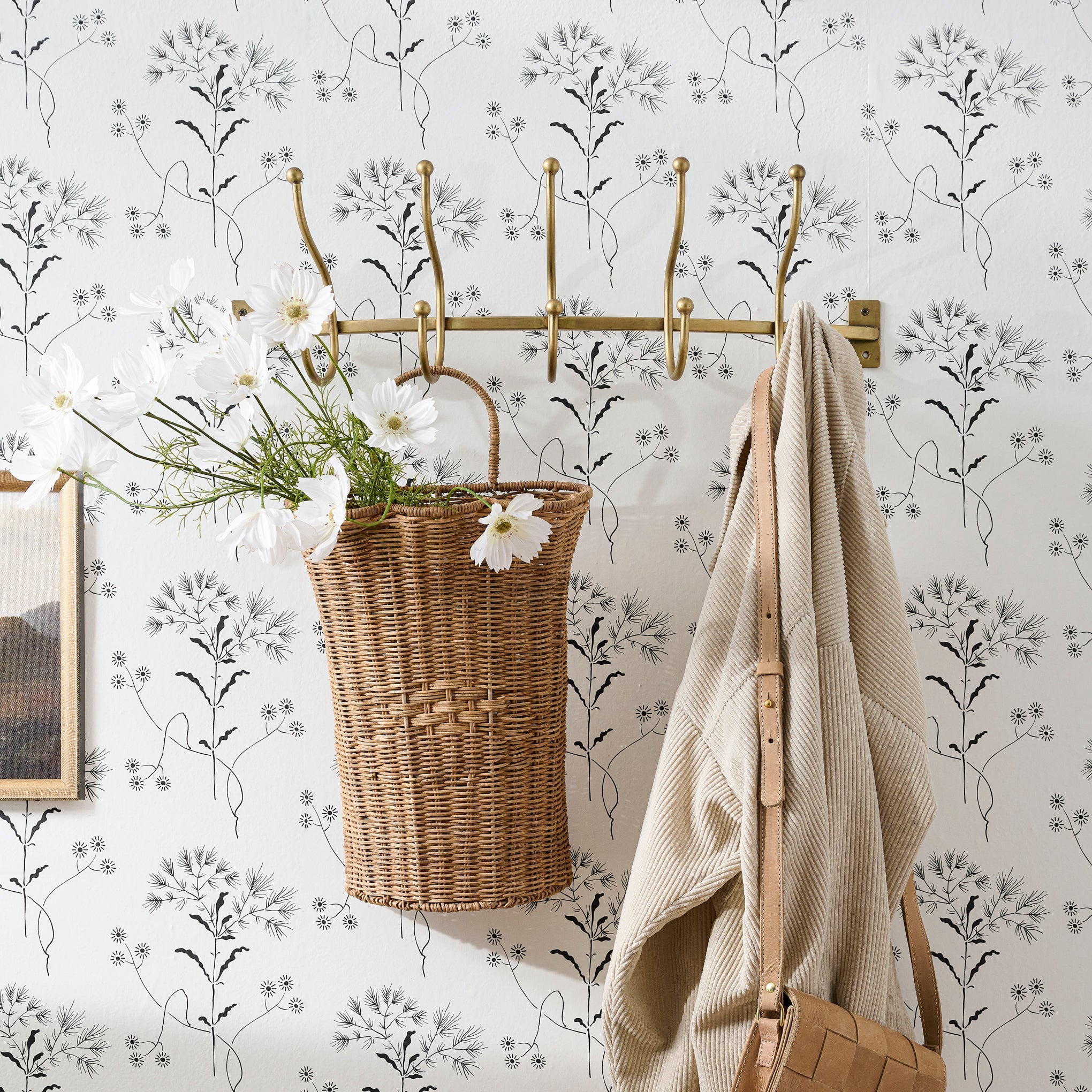 Woven Scalloped Wall Basket