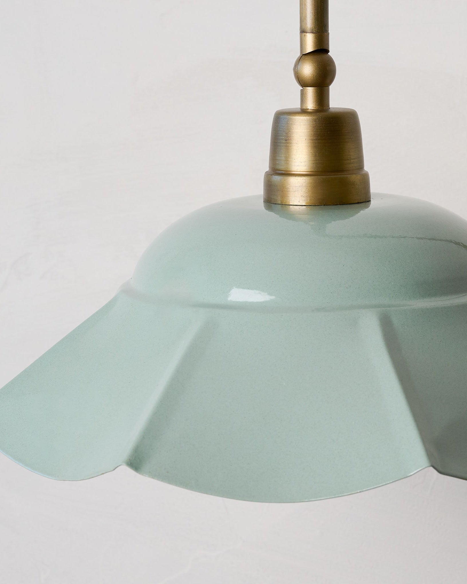 Mary Enamel Plug-in Sconce