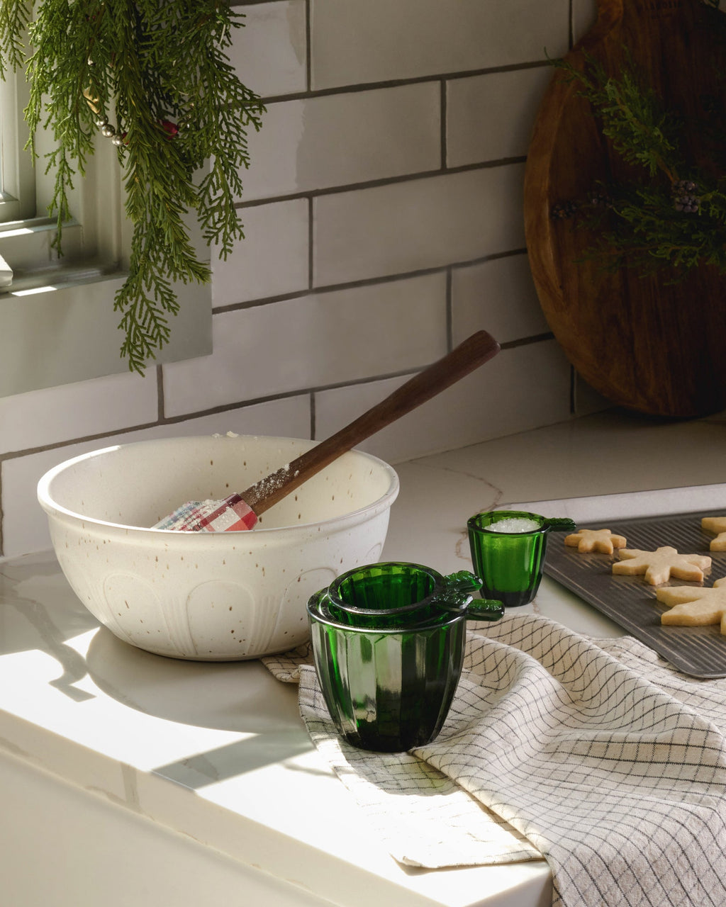Green Glass Measuring Cup Set