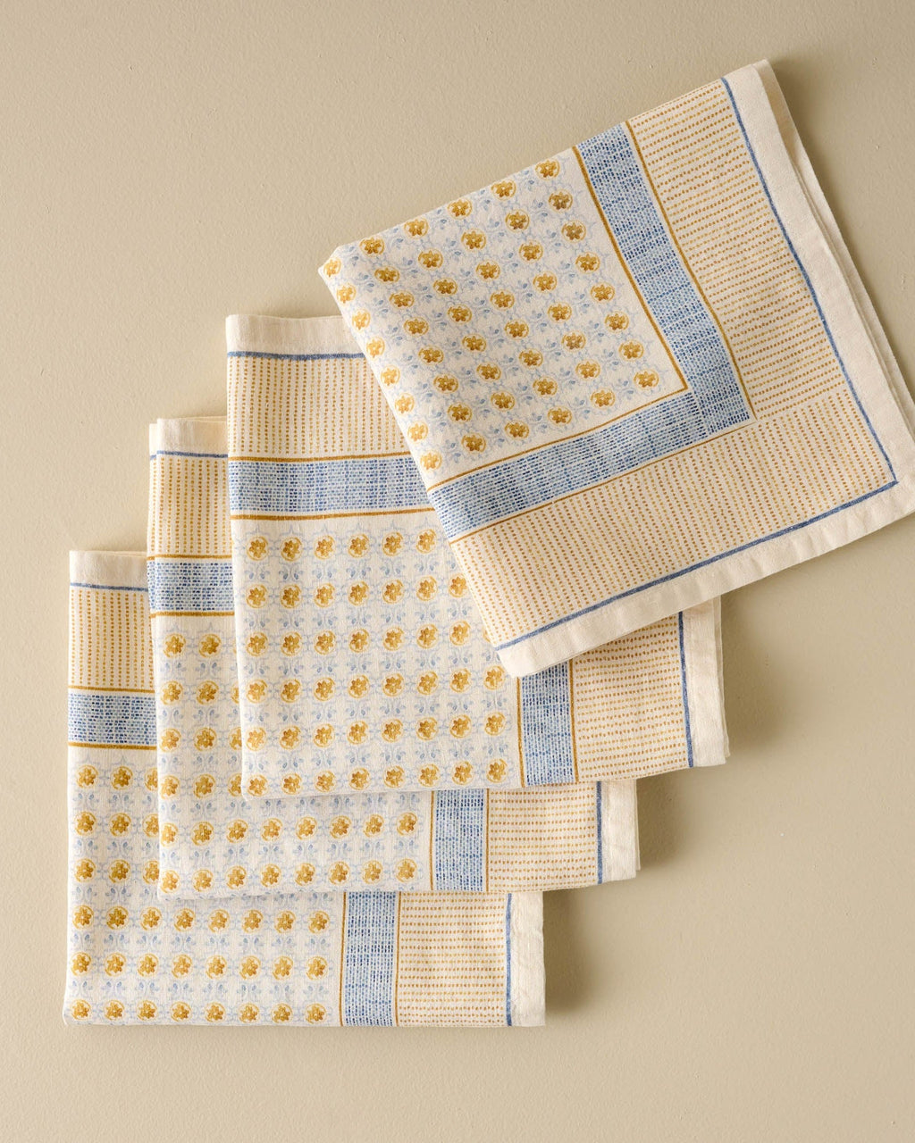 Luna Floral Printed Napkin Set of Four