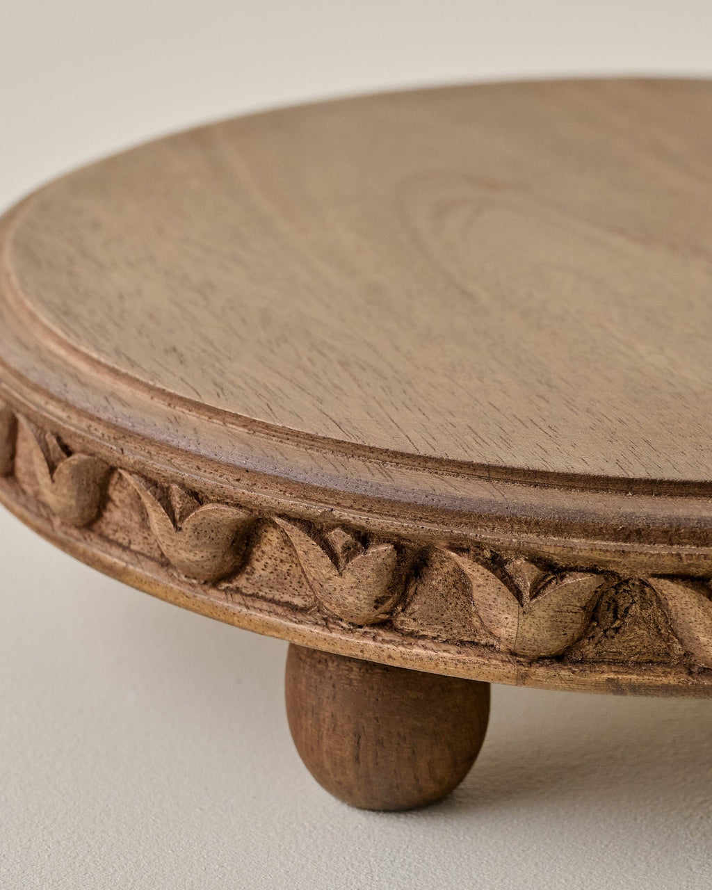 Warren Carved Wood Riser