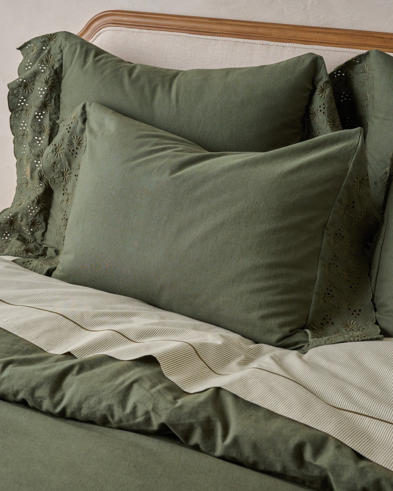 Clara Eyelet Flange Sham