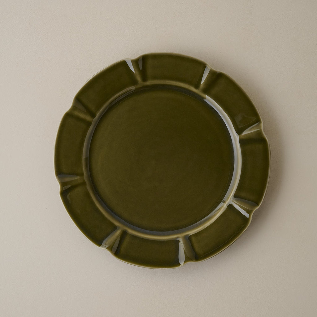 Fern Green Luna Scalloped Plate