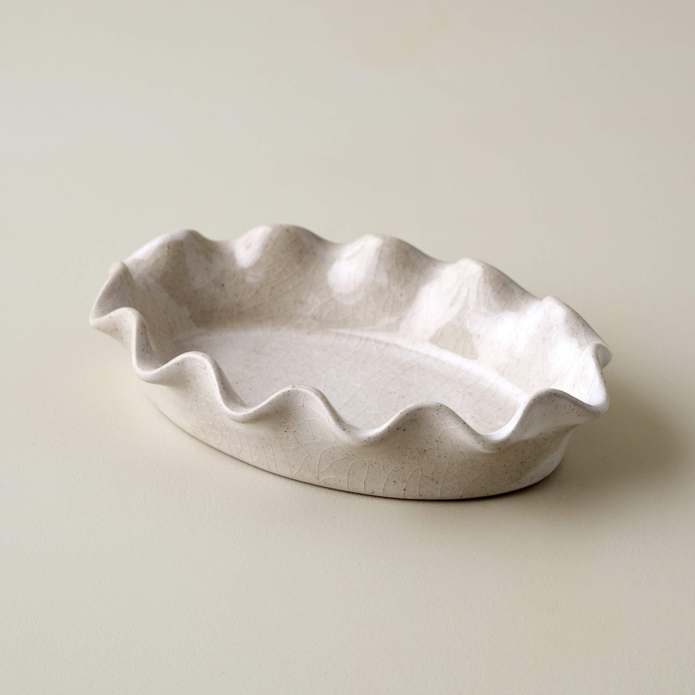Frankie Ruffled Ceramic Tray