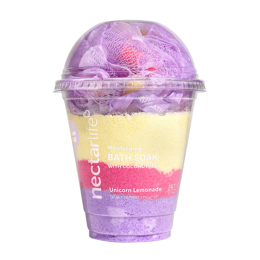 Unicorn Lemonade Moisturizing Milkshake Bath Soak