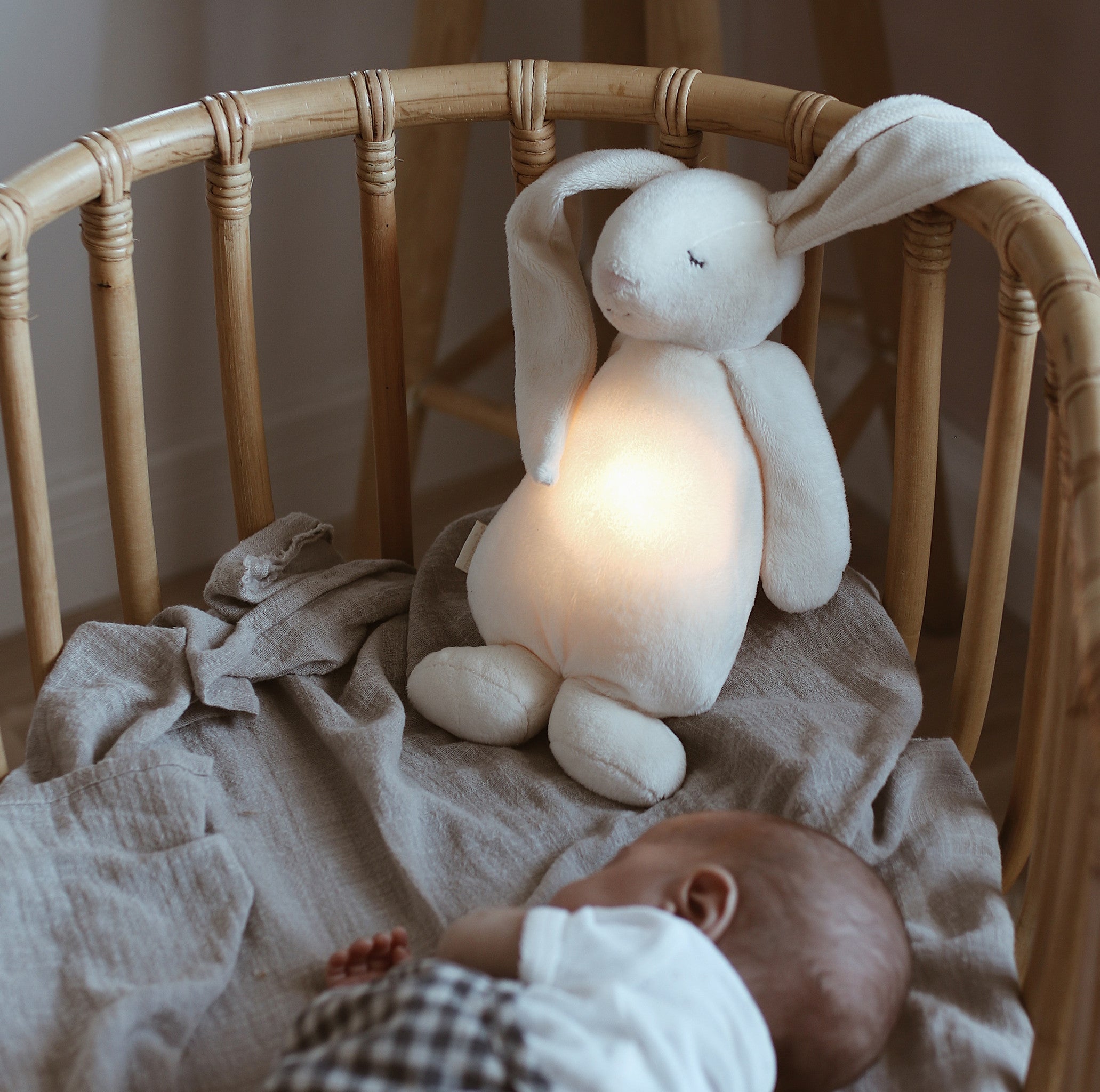 Moonie Humming Bunny Night Light Original