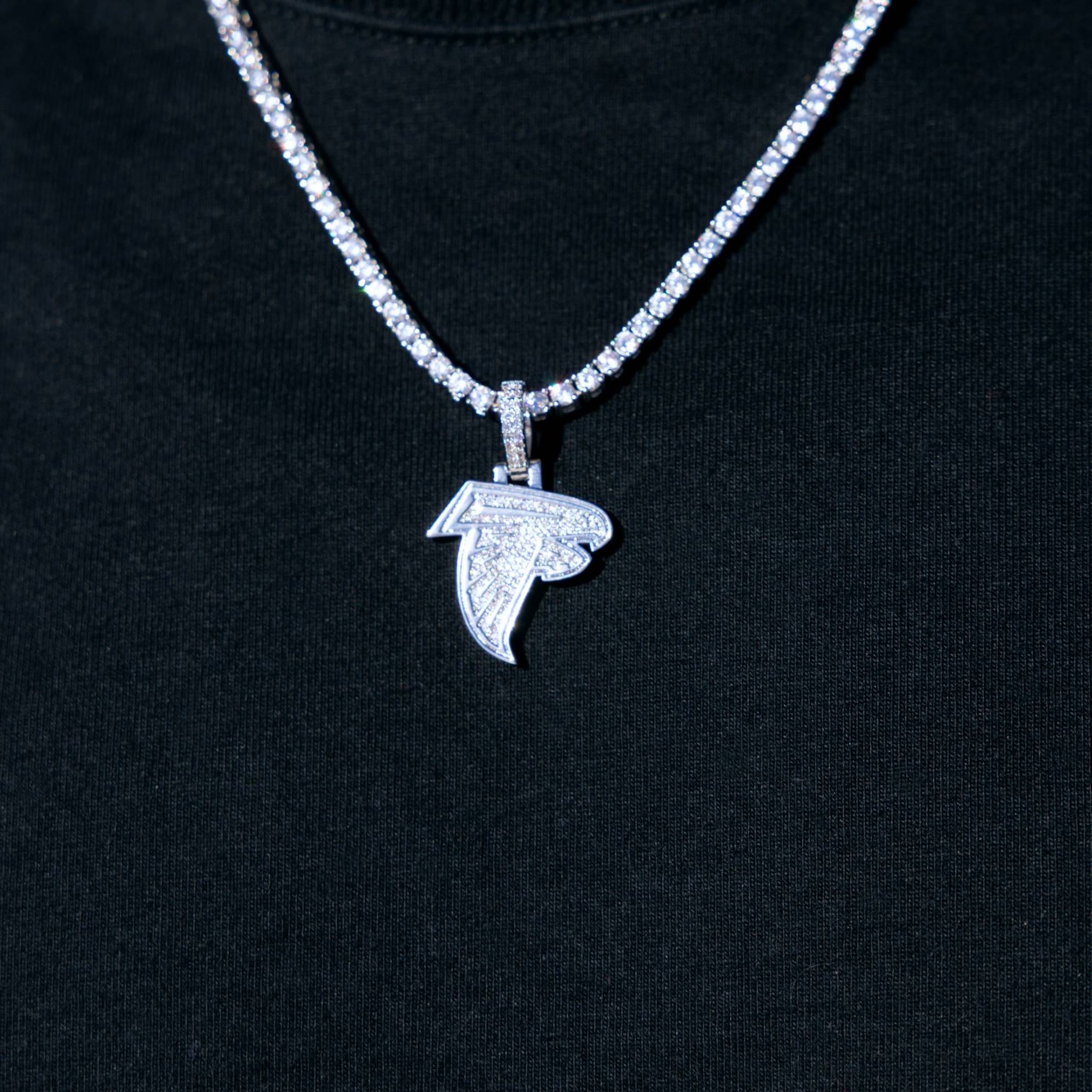 Micro Atlanta Falcons Official NFL Logo Pendant in White Gold