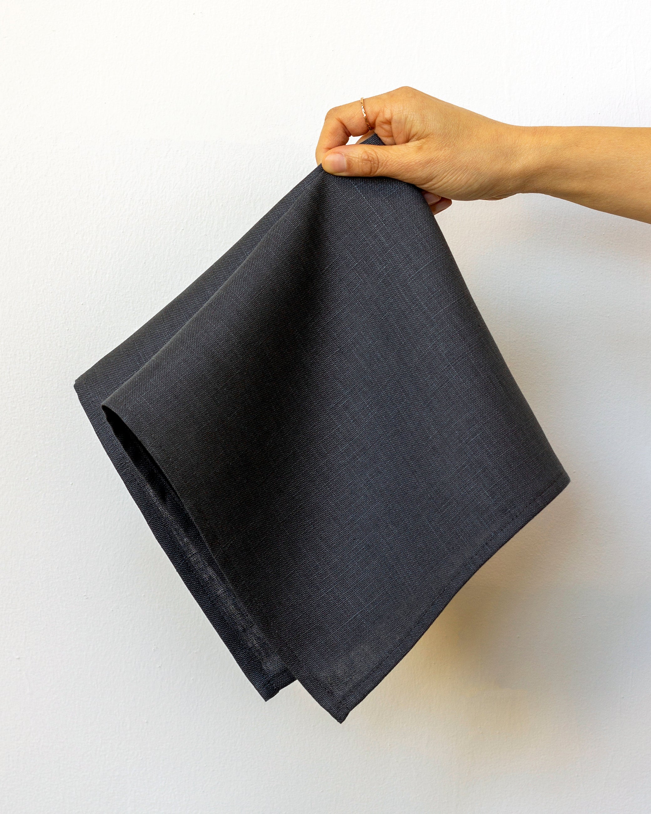 Linen Napkins in Zinc - Set of 4