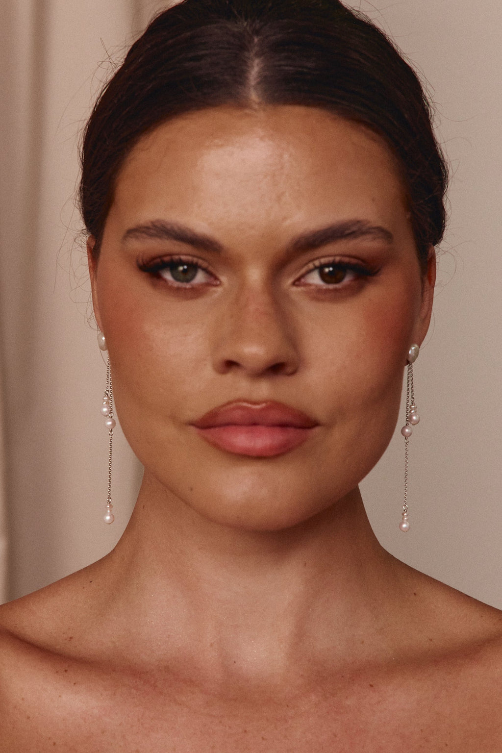 Nova Pearl Earrings