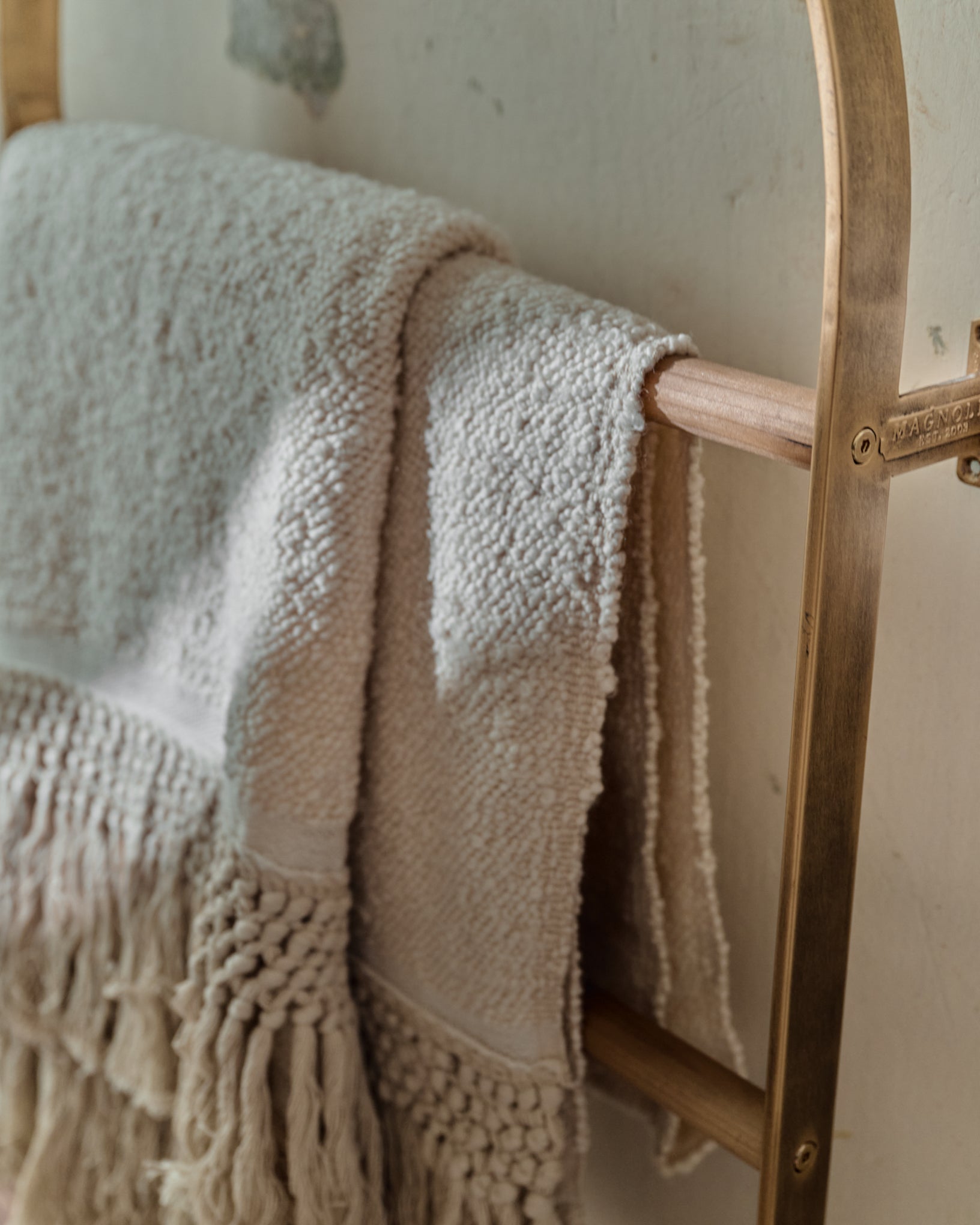 Antique White Essential Tassel Throw