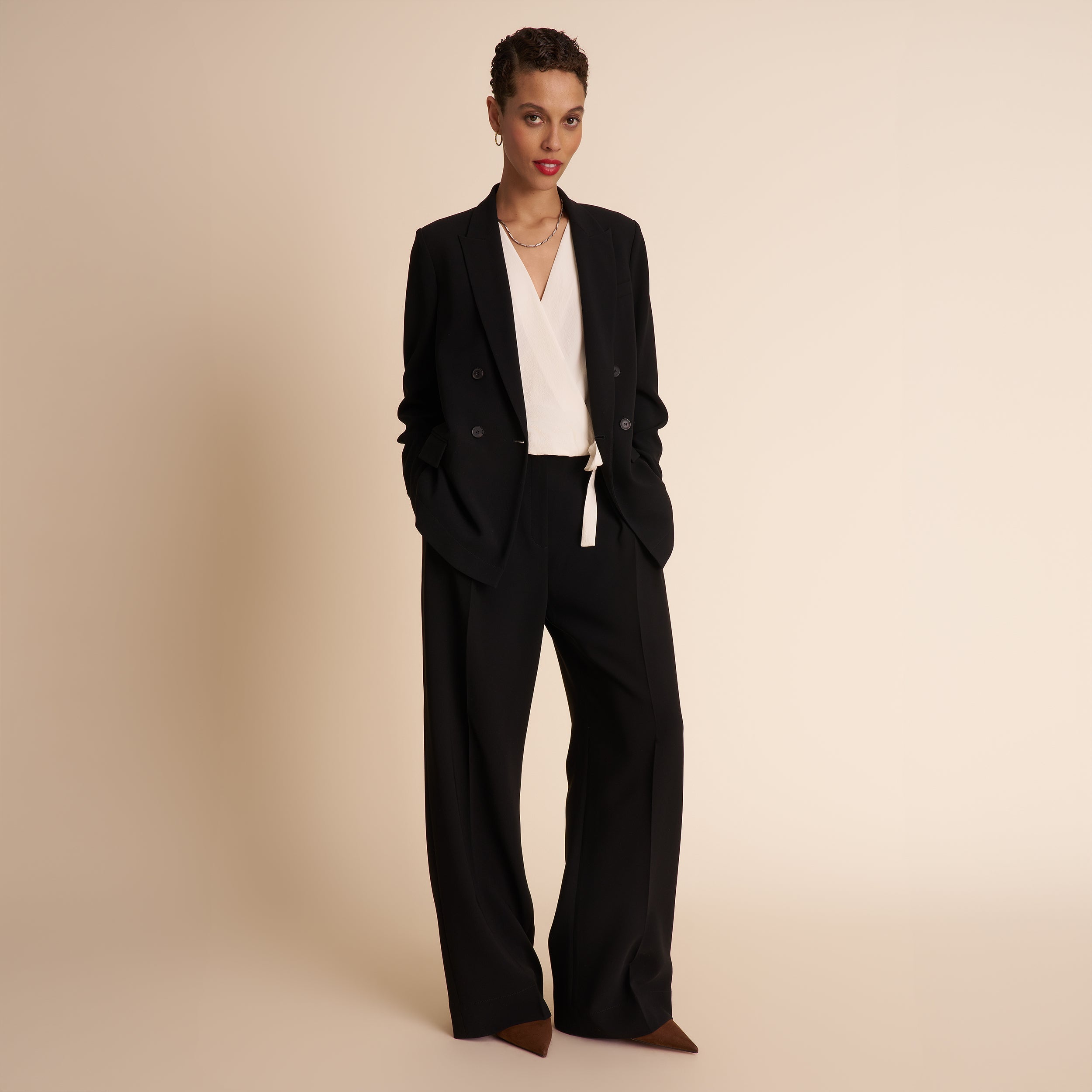 Bia Pleated Trouser - Everyday Crepe :: Black