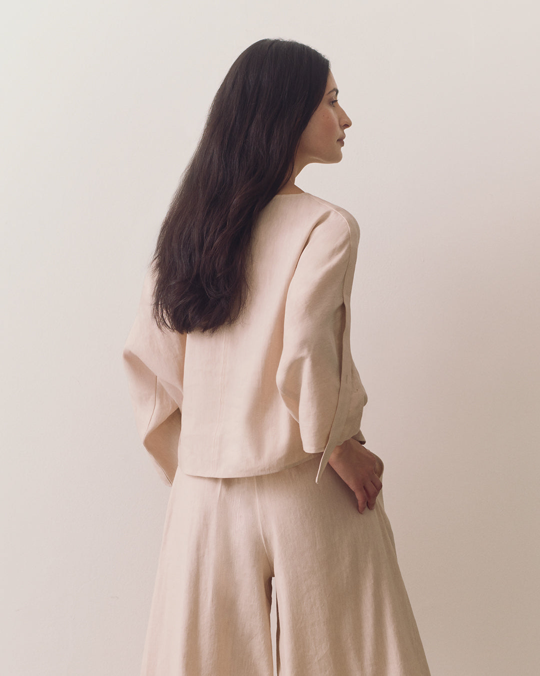 Linen Adjustable Sleeve Top