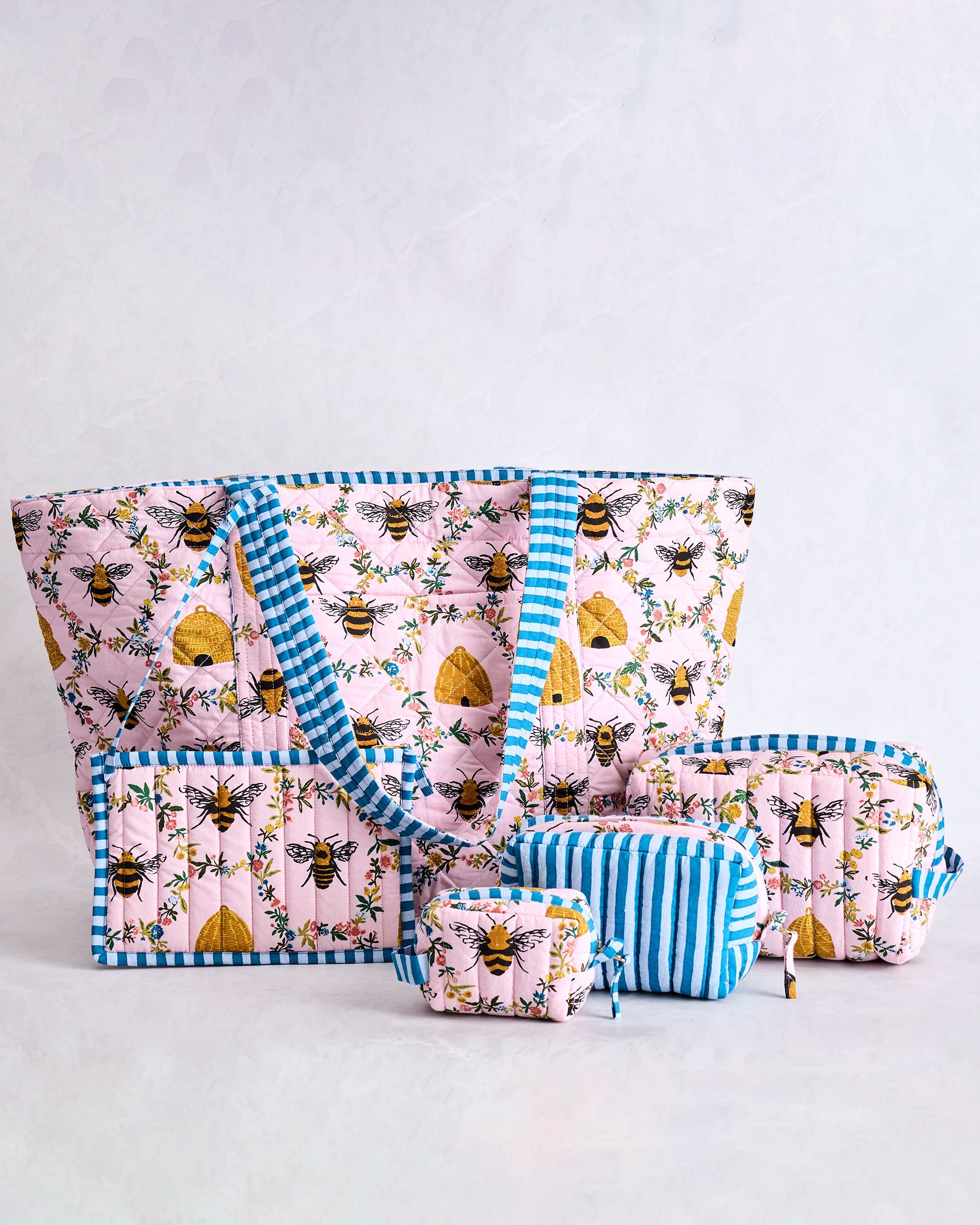 Sweet Bee - Weekender Bag & Three’s Best Pouch Set Bundle - Pink Petal